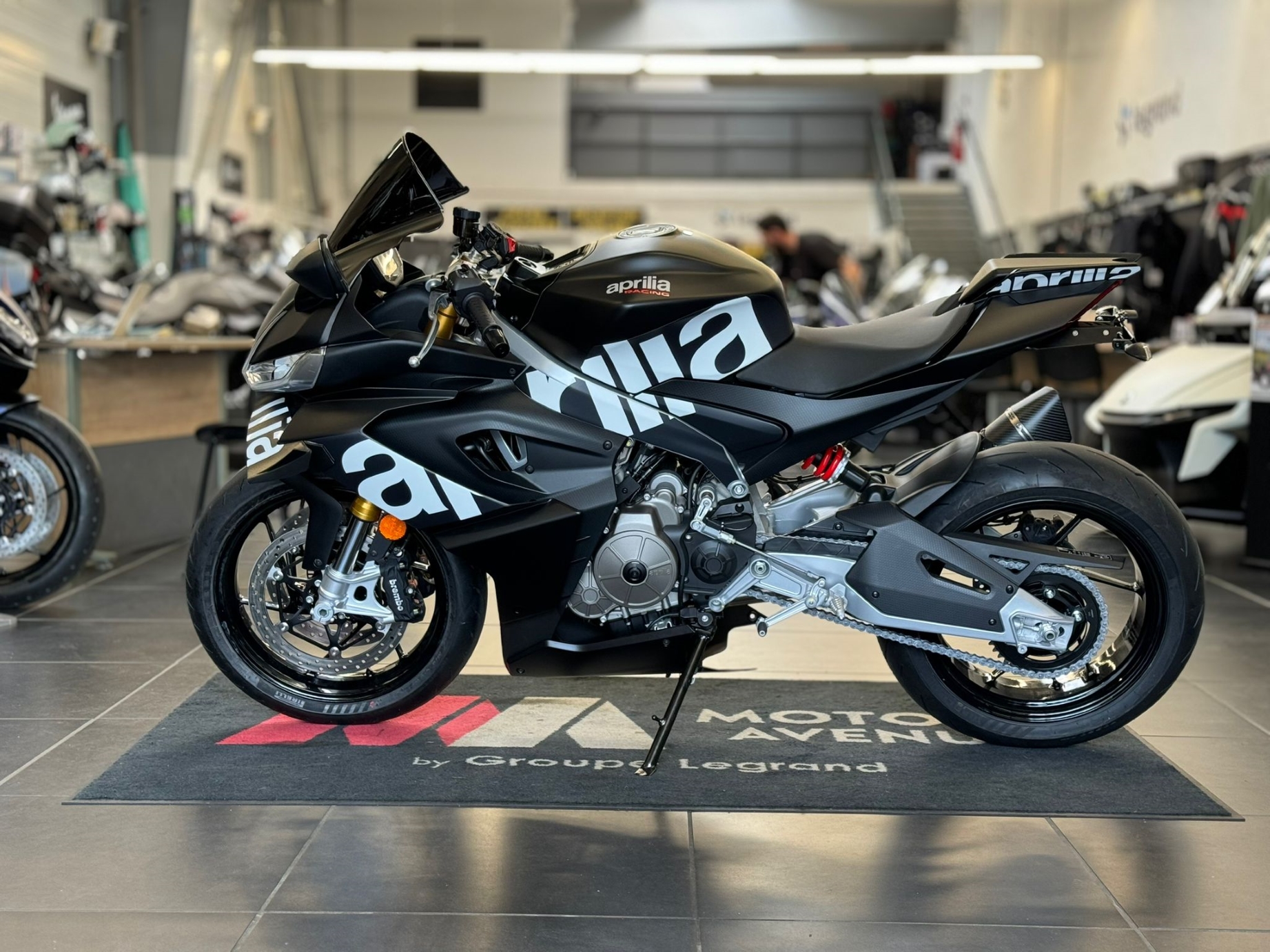 photo de APRILIA RS 660 35KW 660 occasion de couleur  en vente à Le Mans n°2