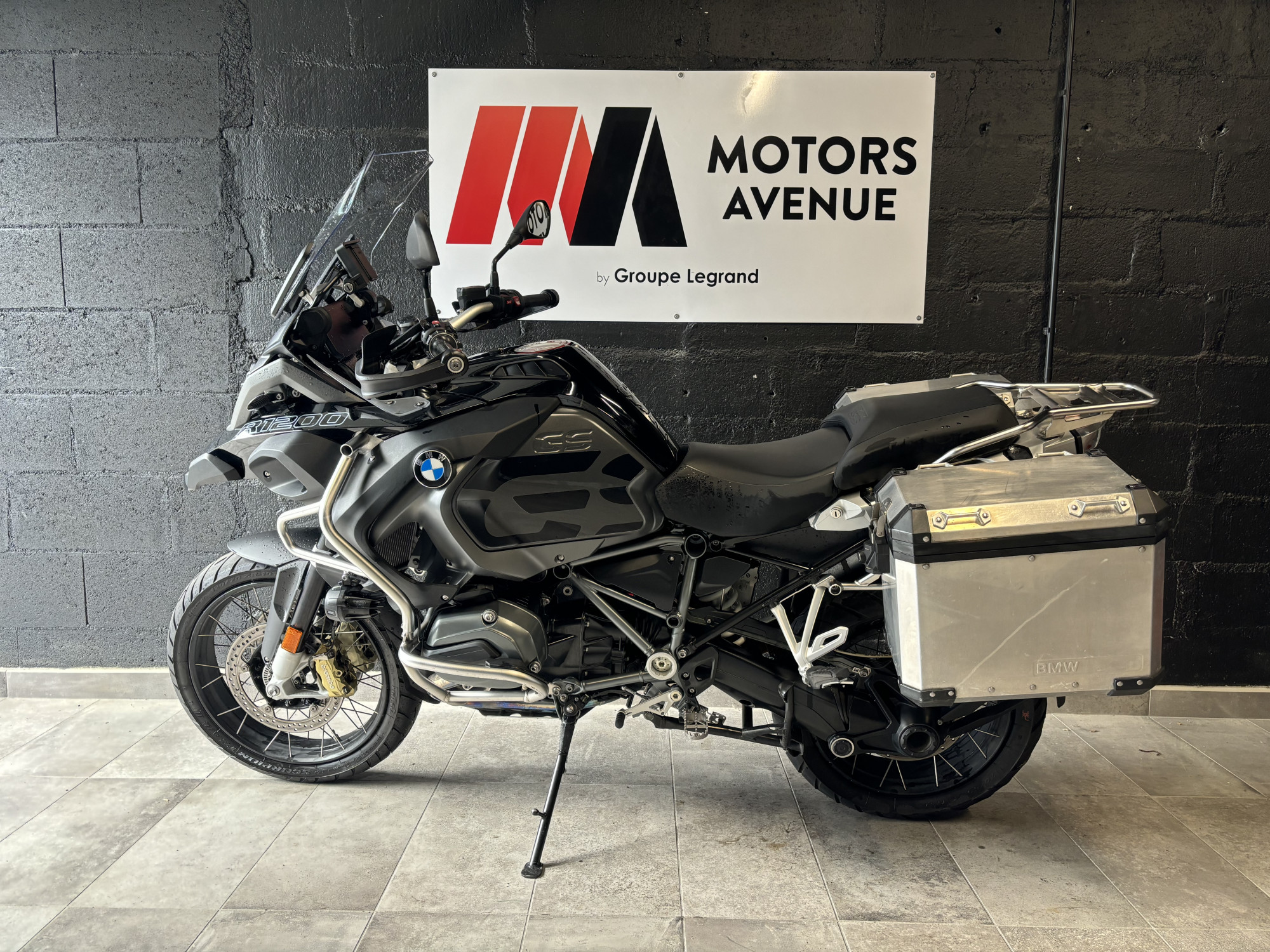 photo de BMW R 1200 1200 occasion de couleur  en vente à Tours n°2