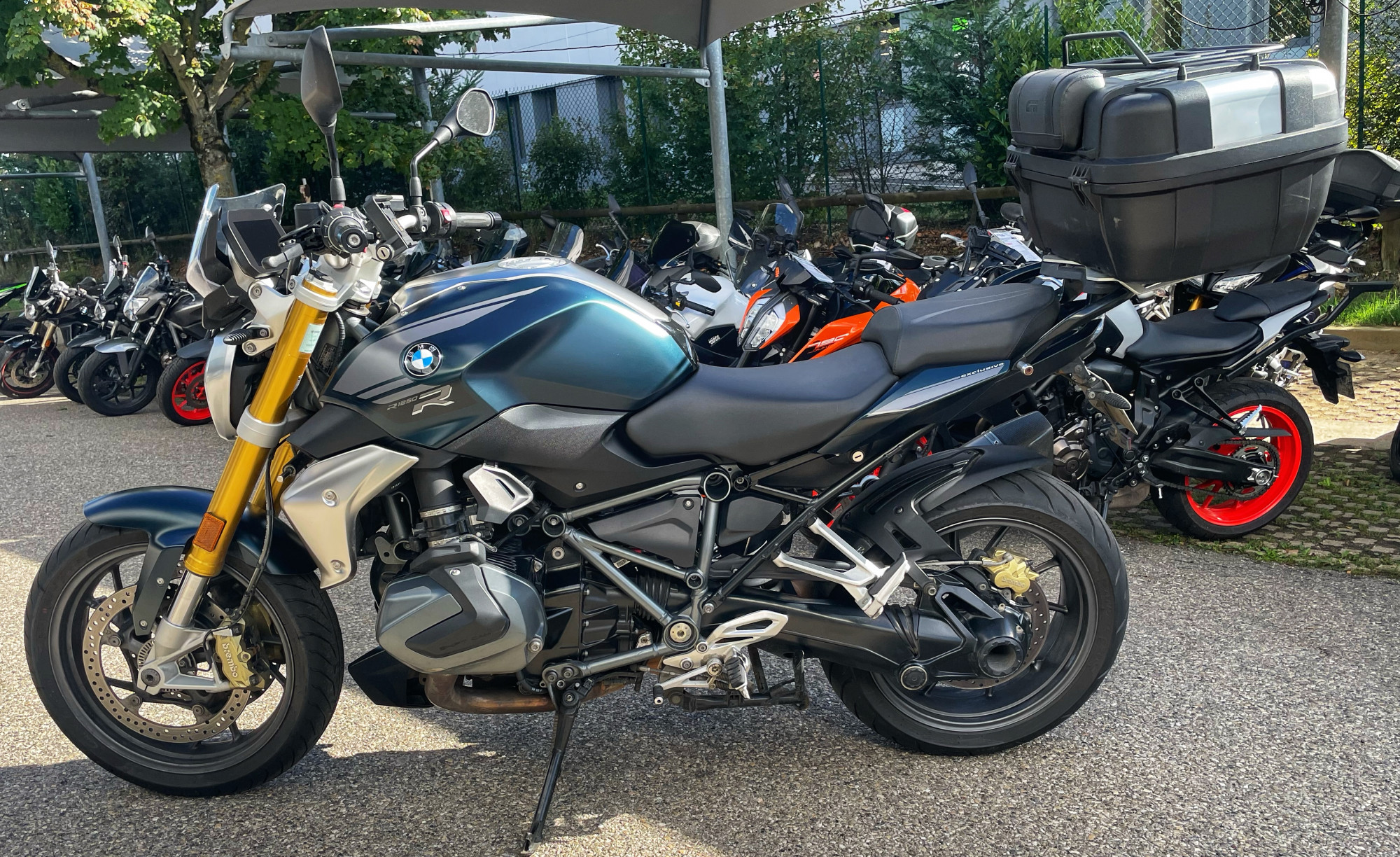 photo de BMW R 1250 R 1250 occasion de couleur  en vente à Dardilly n°2