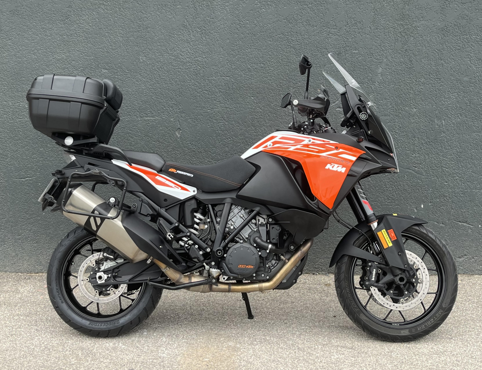 photo de KTM 1290 SUPER ADVENTURE S 1290 occasion de couleur  en vente à Perpignan n°1