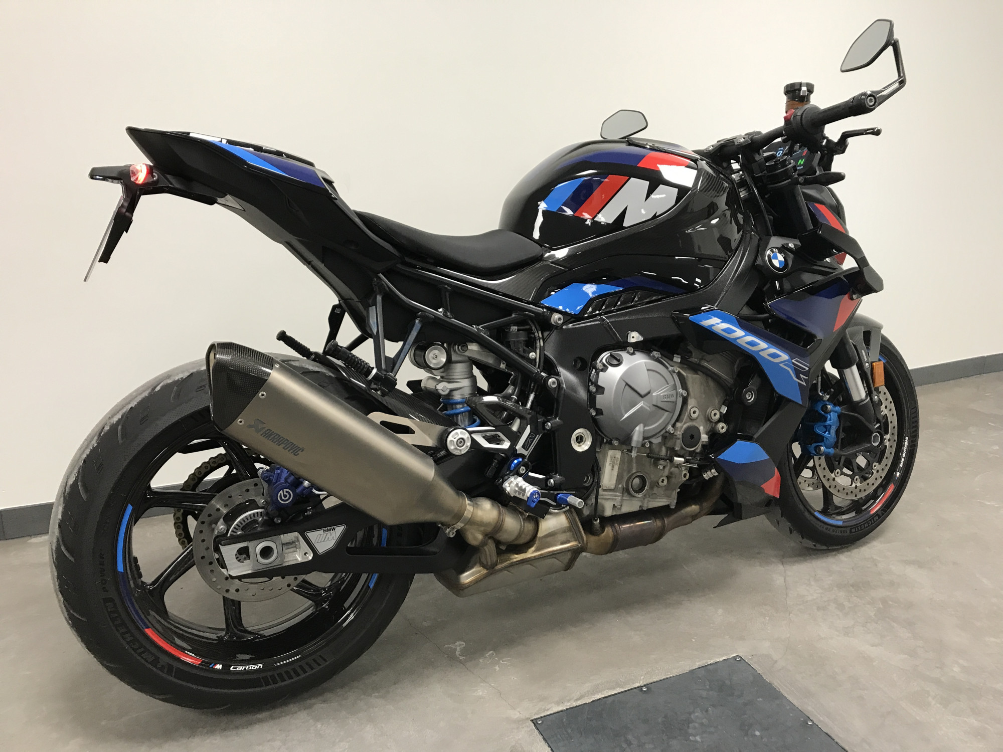 photo de BMW M 1000 R 1000 occasion de couleur  en vente à Epagny n°3