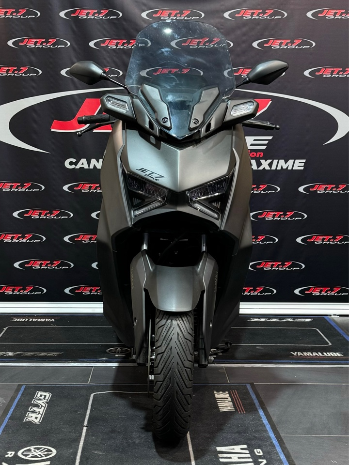 photo de YAMAHA XMAX 300 300 occasion de couleur  en vente à Cannes n°2