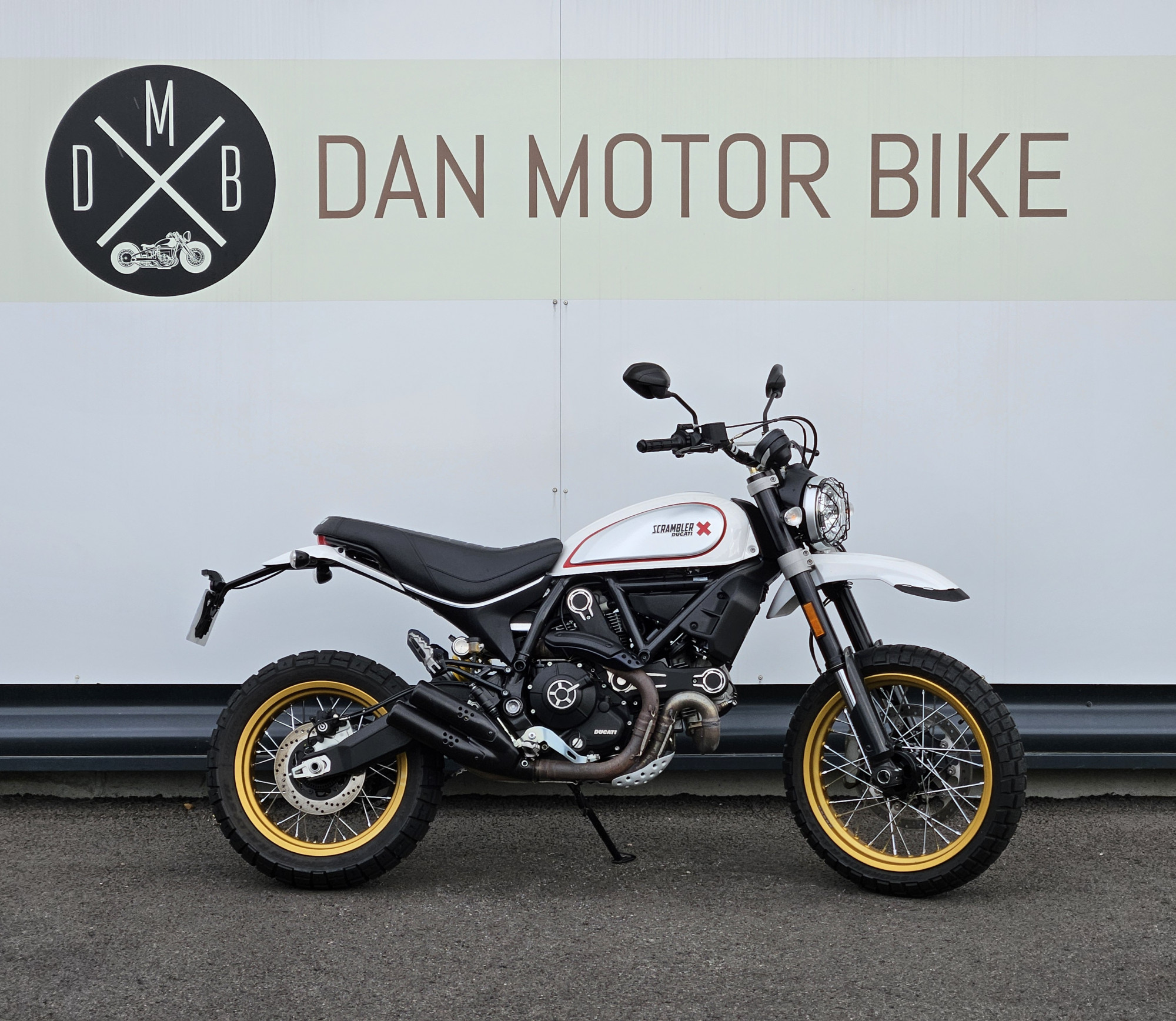 photo de DUCATI SCRAMBLER 800 occasion de couleur  en vente à St Andre Sur Orne n°3