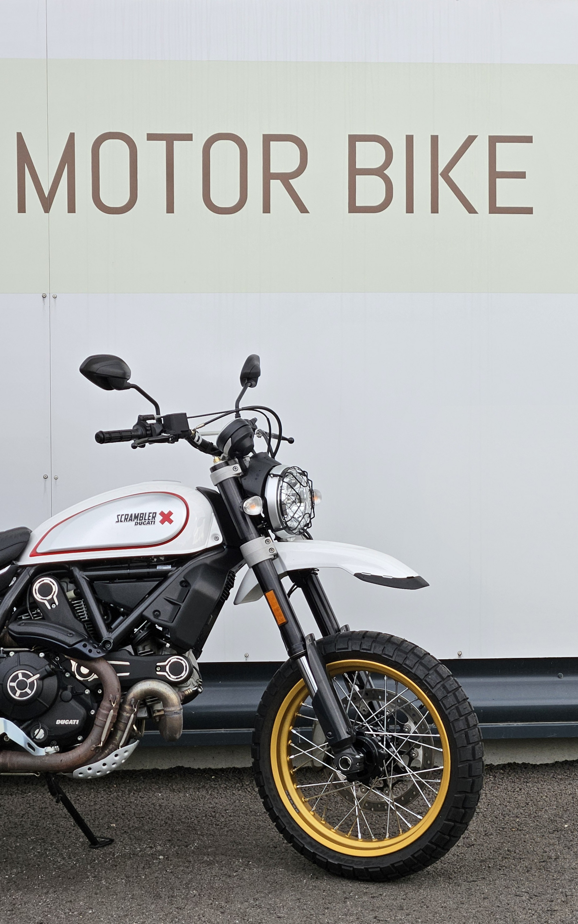 photo de DUCATI SCRAMBLER 800 occasion de couleur  en vente à St Andre Sur Orne n°2