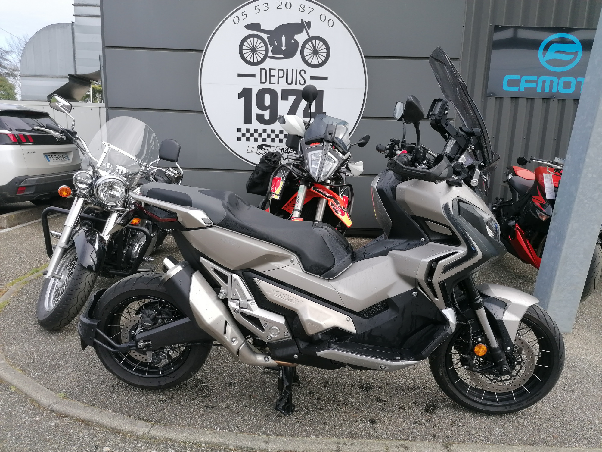 photo de HONDA X-ADV 750 occasion de couleur  en vente à Marmande n°3