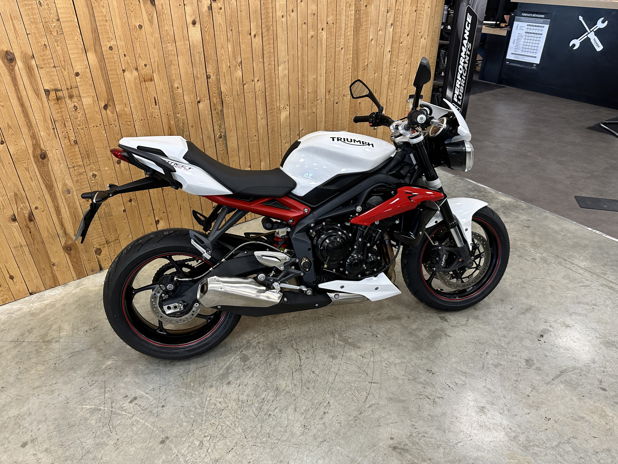 photo de TRIUMPH SPEED TRIPLE 675 occasion de couleur  en vente à Valence n°3