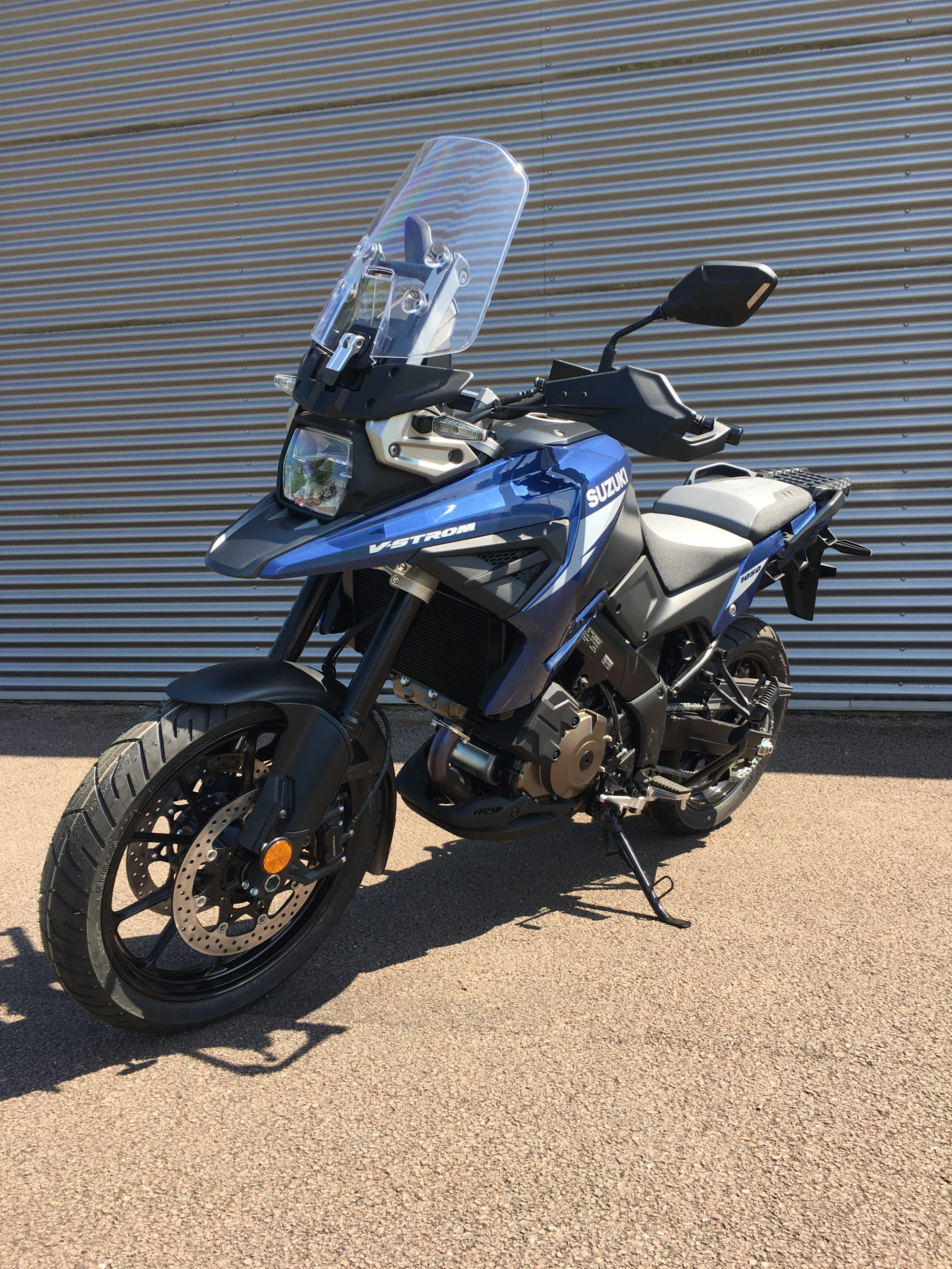 photo de SUZUKI DL 1050 V-STROM 1050 occasion de couleur  en vente à Chalon Sur Saone n°3