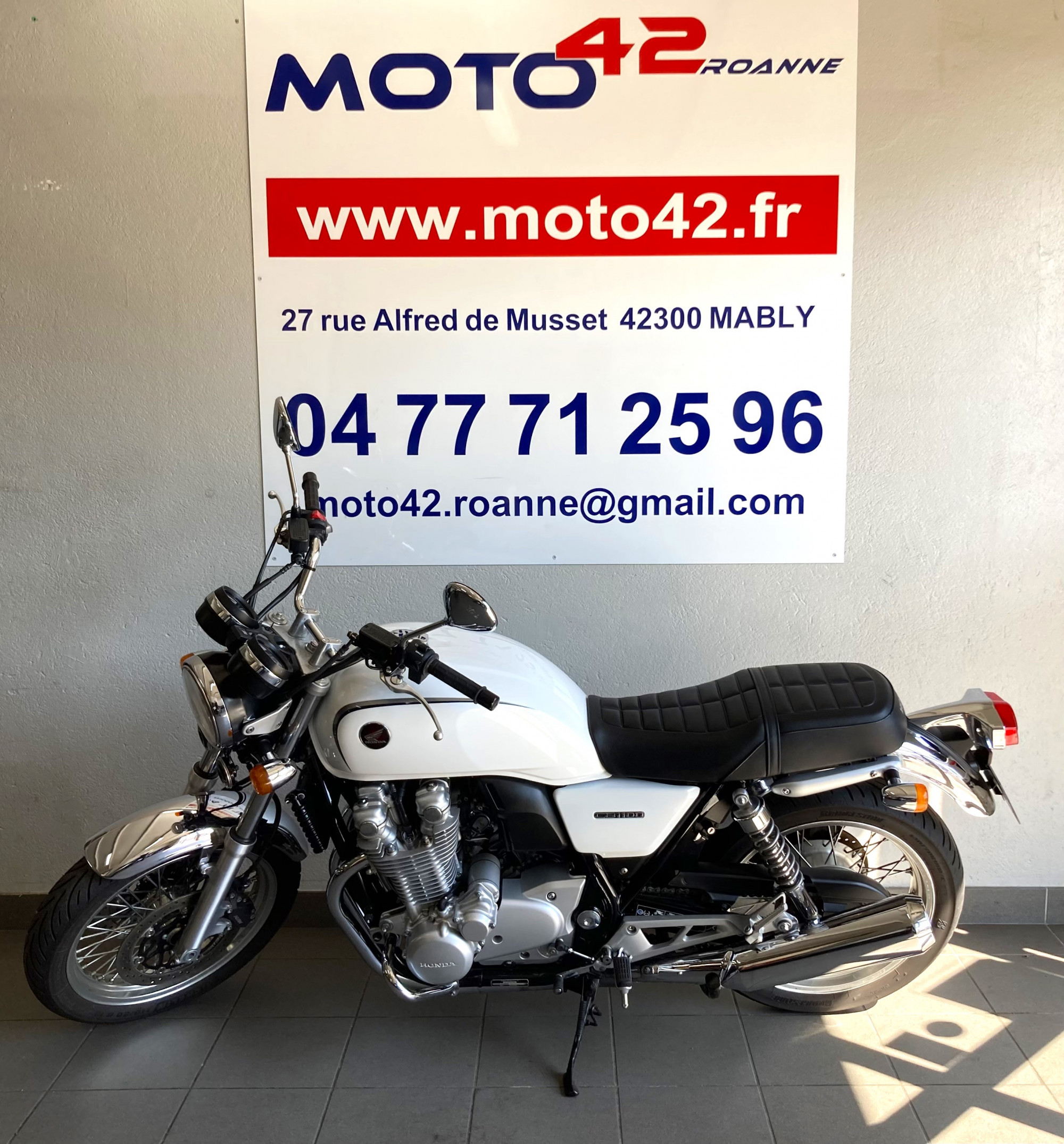 photo de HONDA CB 1100 1100 occasion de couleur  en vente à Mably n°1