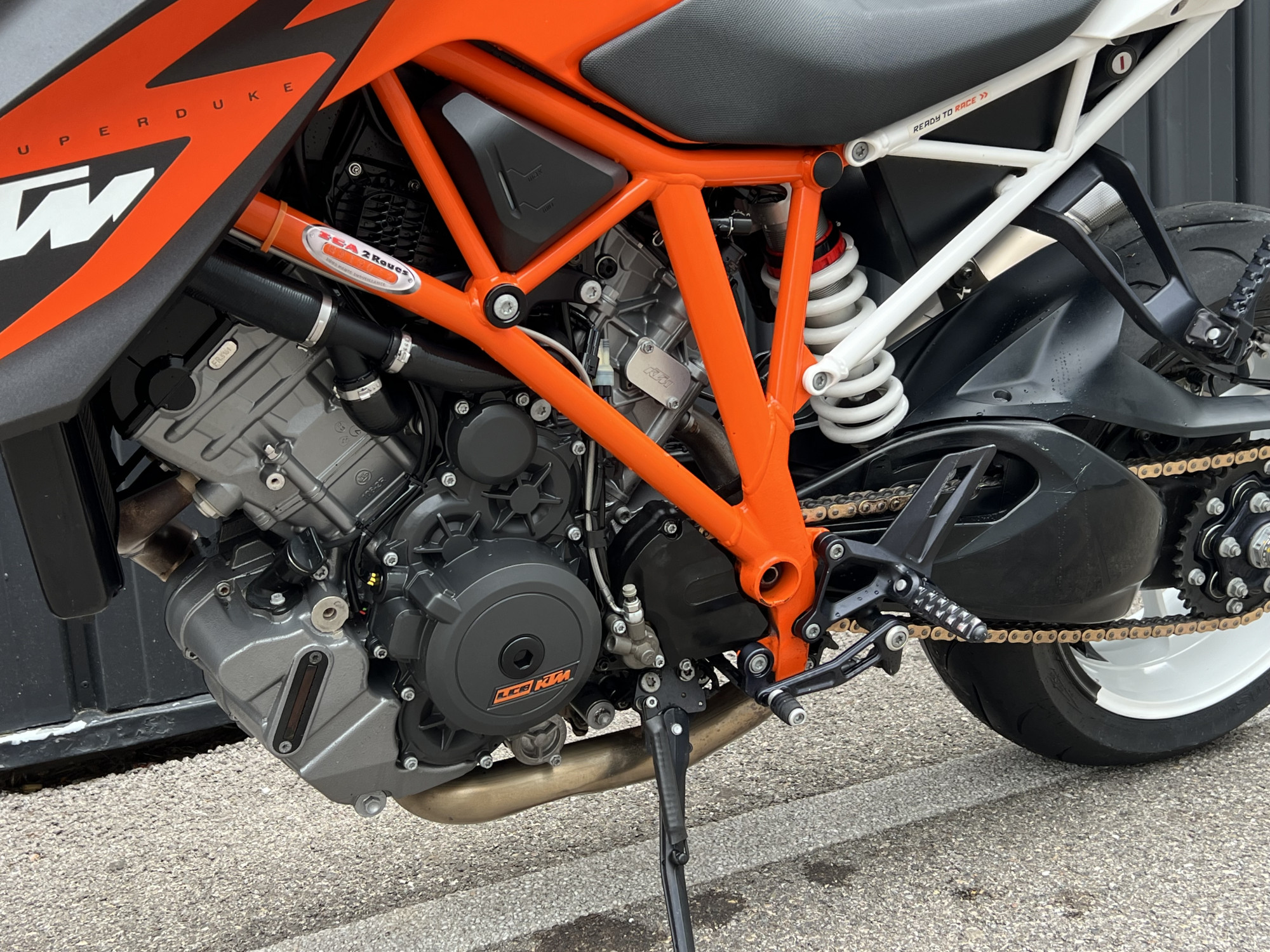 photo de KTM KTM 1290 SUPER DUKE R 2015 1290 occasion de couleur  en vente à St etienne n°2