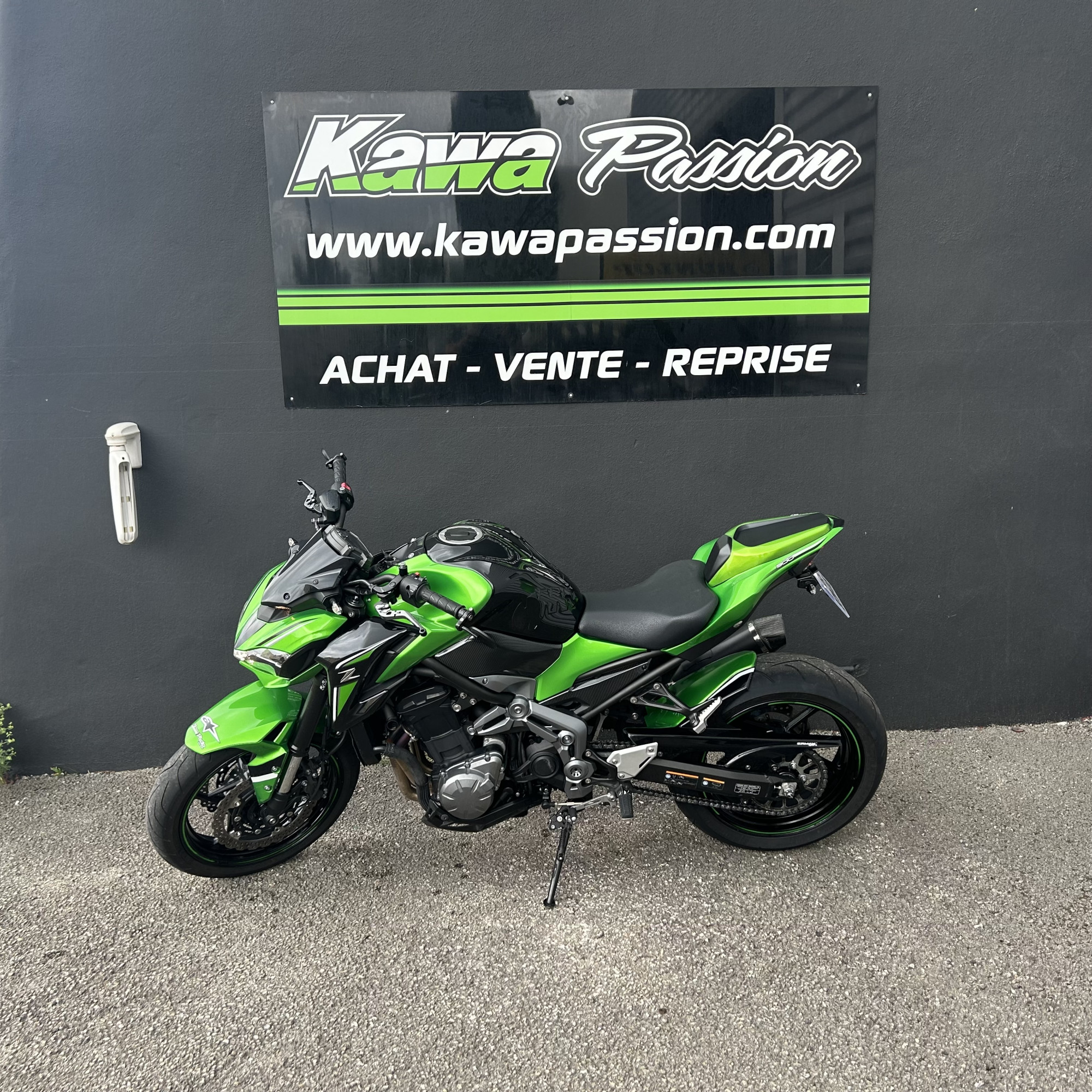 photo de KAWASAKI Z 900 900 occasion de couleur  en vente à Ales n°3