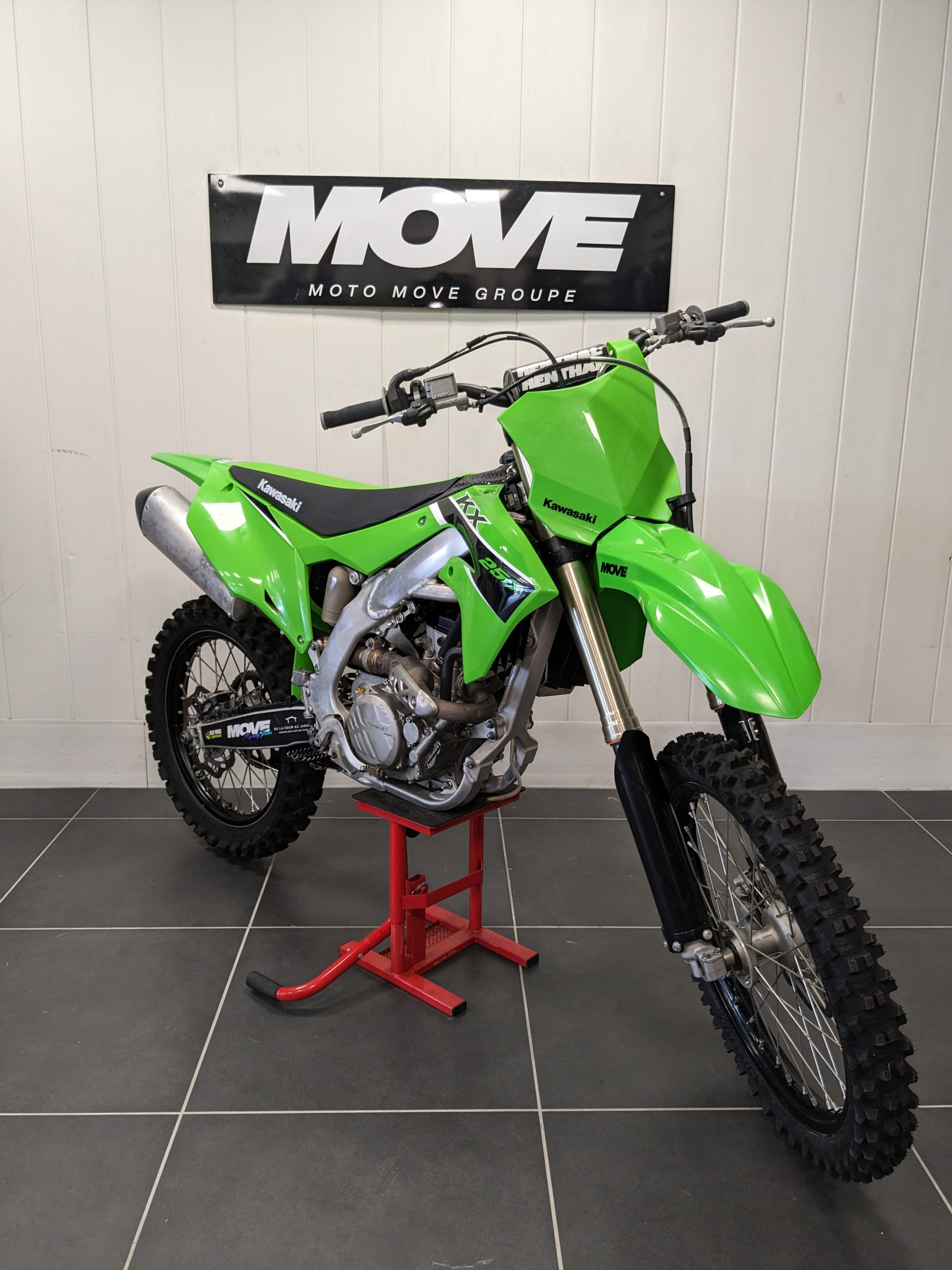 photo de KAWASAKI KX 250 occasion de couleur  en vente à St Maur n°3