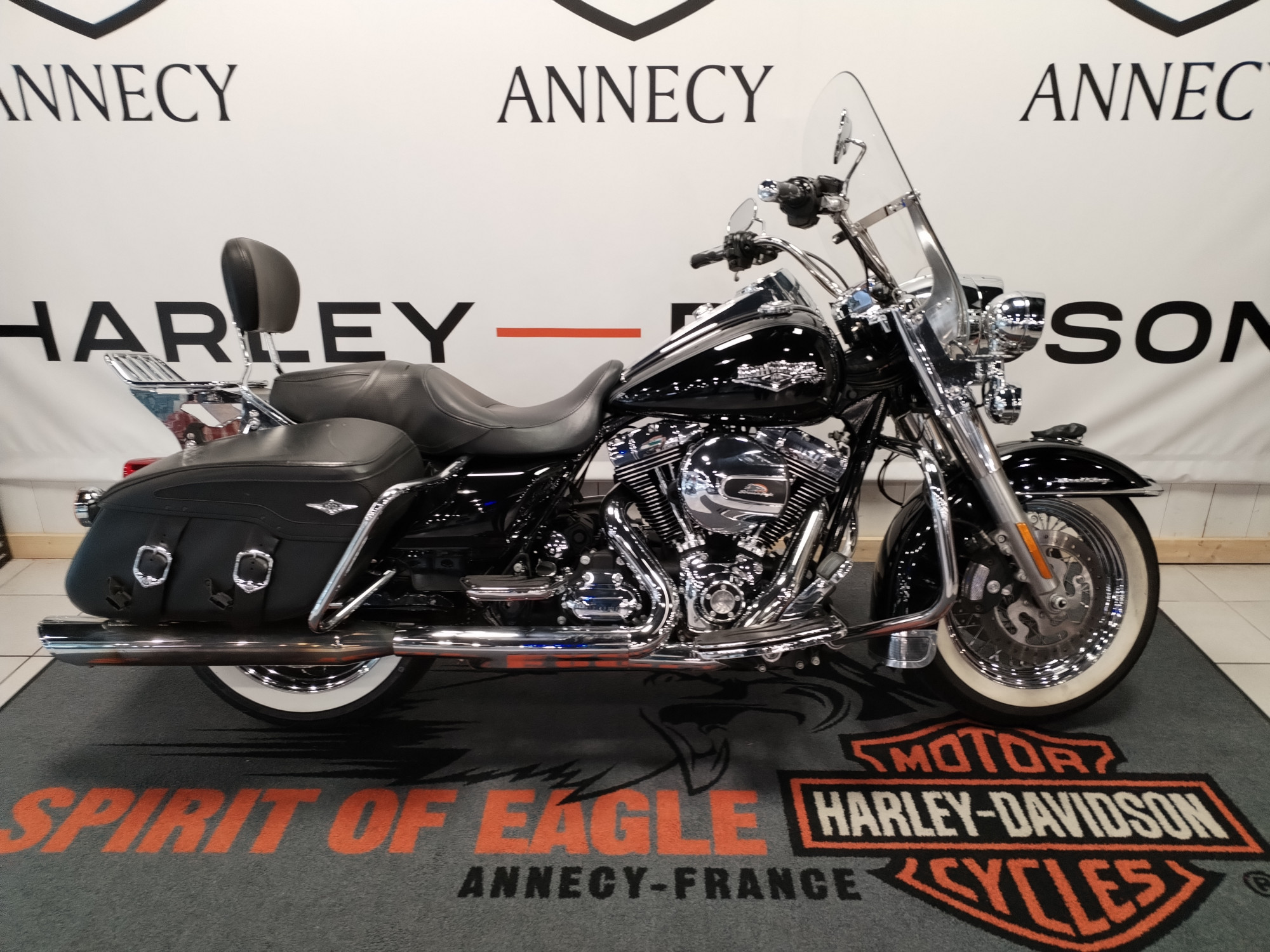Annonce moto Harley-Davidson TOURING ROAD KING 1690 CLASSIC