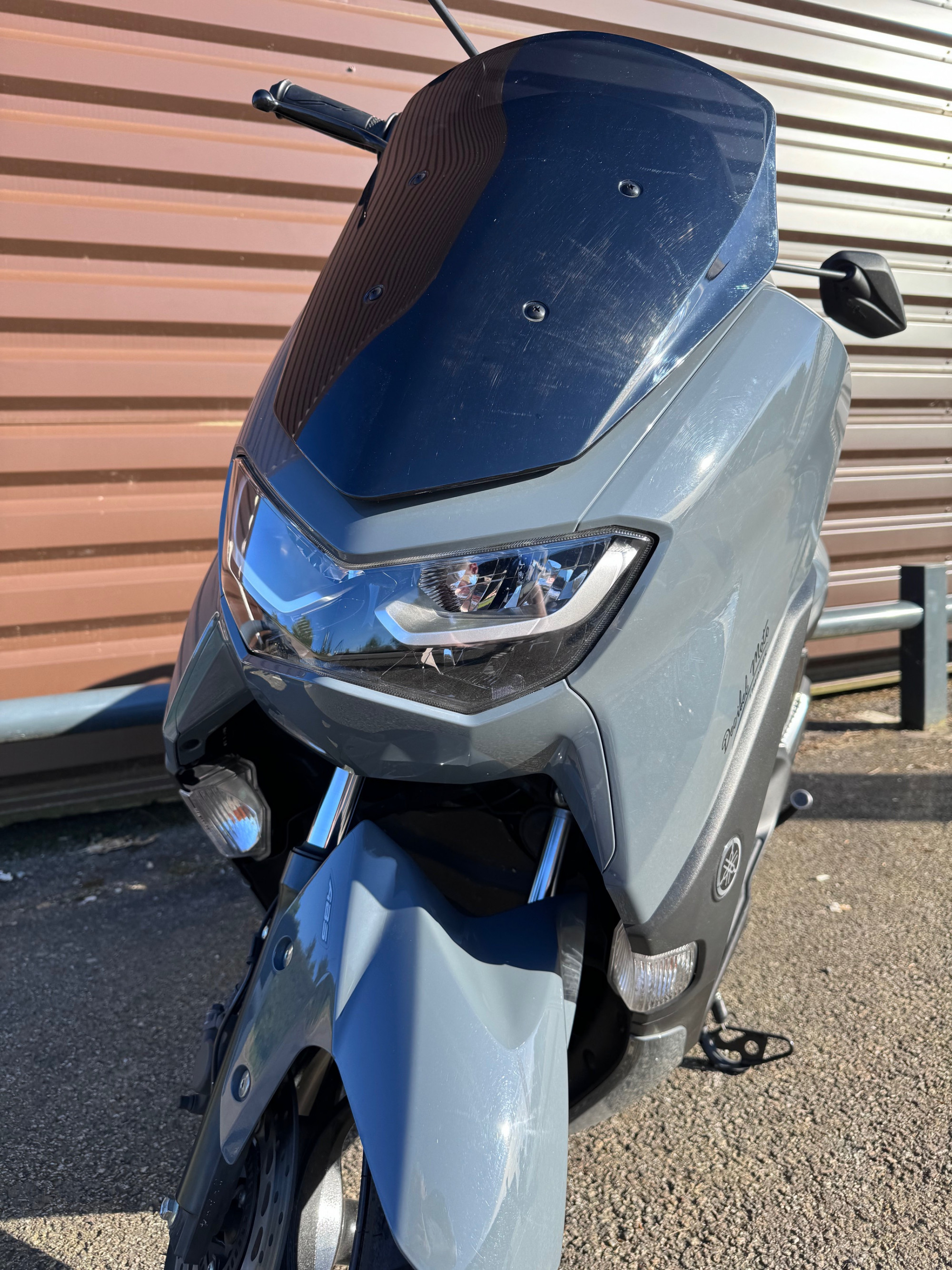 photo de YAMAHA NMAX 125 125 occasion de couleur  en vente à Feytiat n°3