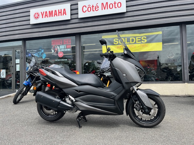 photo de YAMAHA XMAX 300 300 occasion de couleur  en vente à St Doulchard n°3