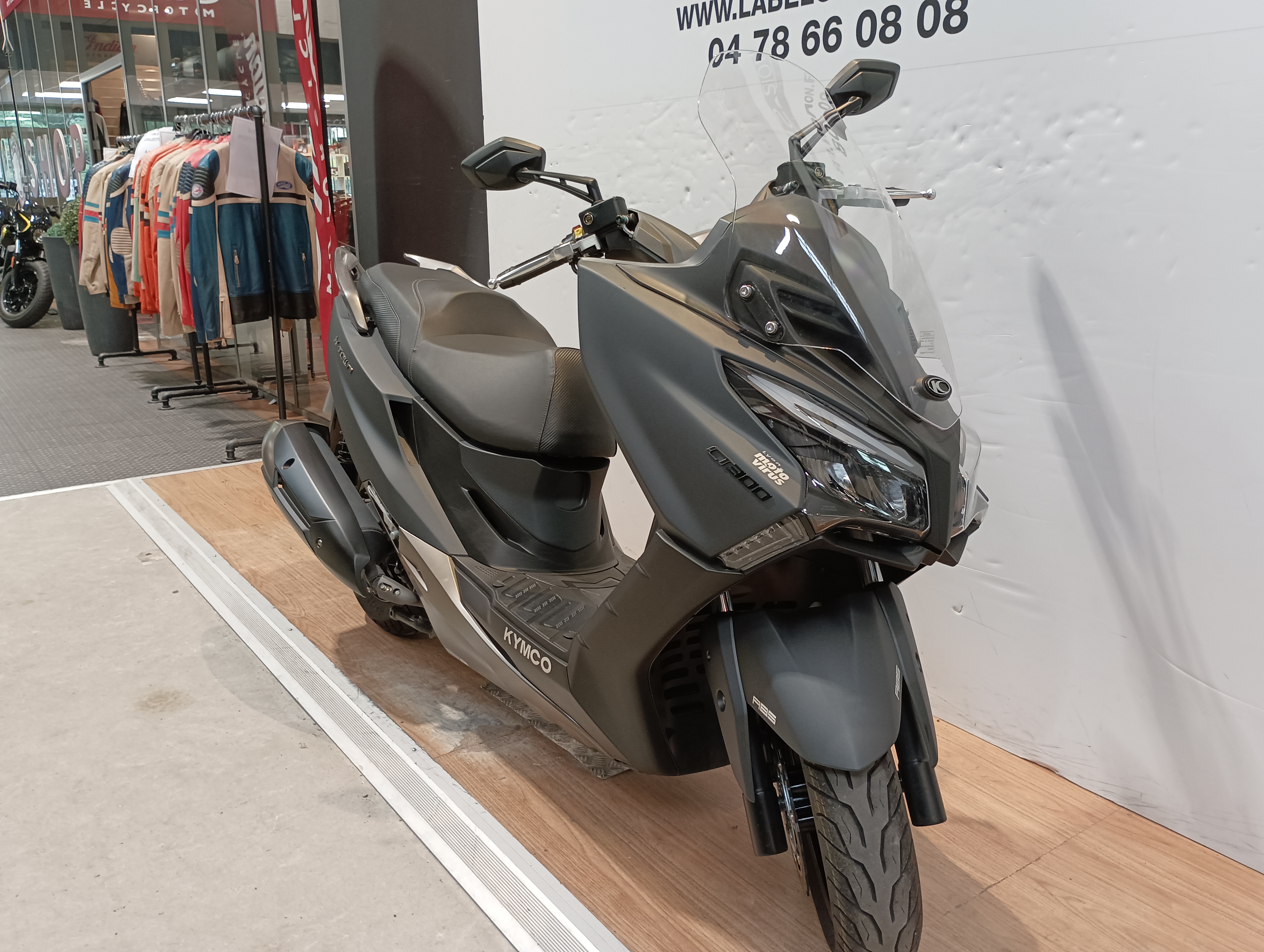 photo de KYMCO X TOWN CITY 300 300 occasion de couleur  en vente à Limonest n°3