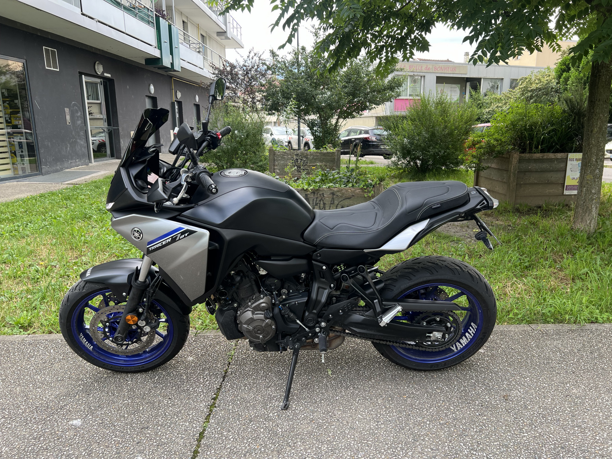 photo de YAMAHA TRACER 7 689 occasion de couleur  en vente à Grenoble n°2