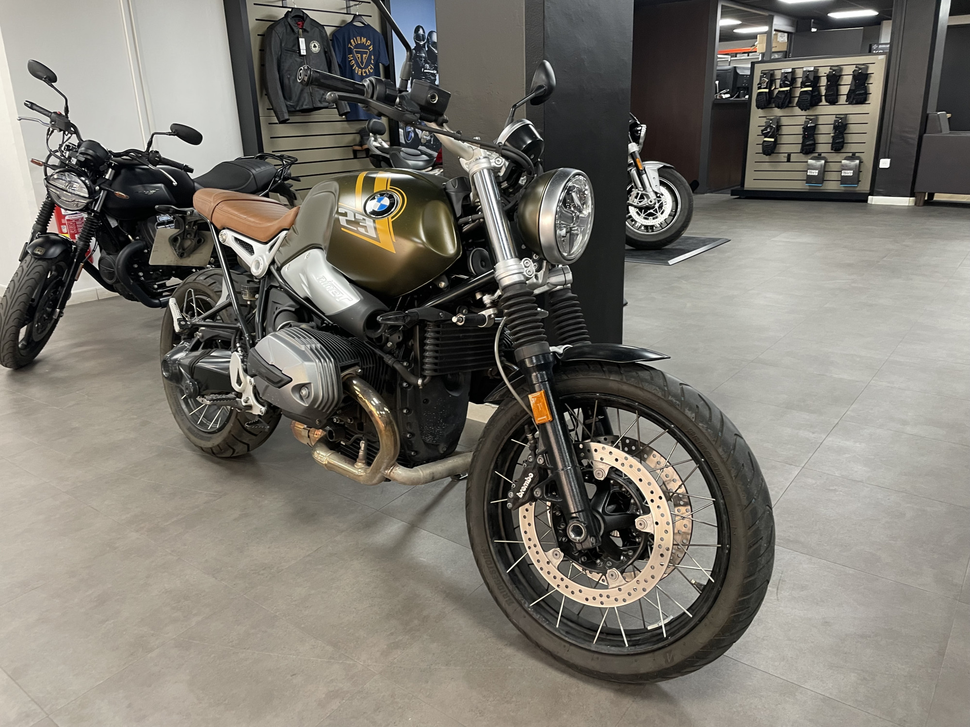 photo de BMW R NINET SCRAMBLER 1200 occasion de couleur  en vente   Marseille 01