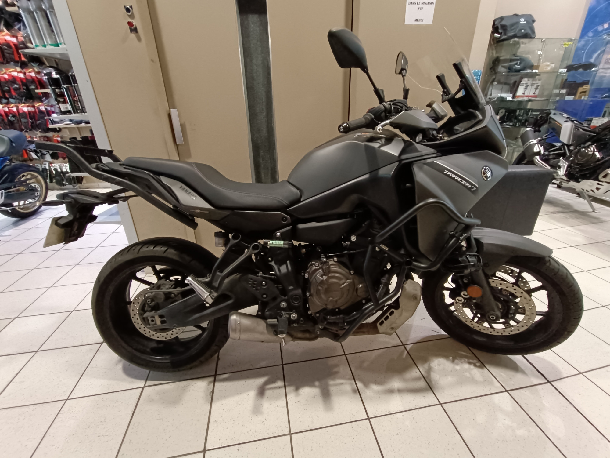 photo de YAMAHA TRACER 7 689 occasion de couleur  en vente à Paris 02 n°3