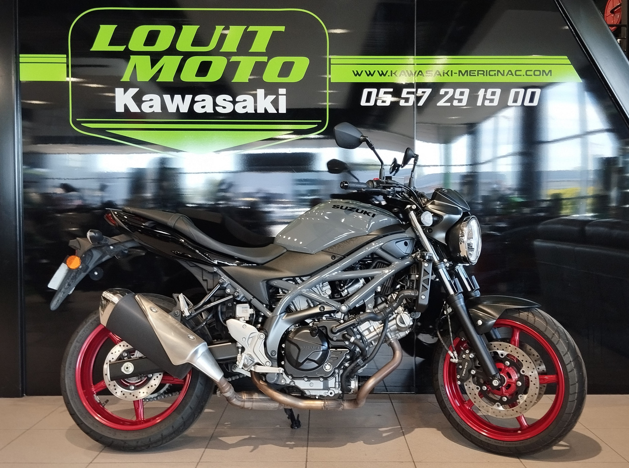 photo de SUZUKI SV 650 (47.5CV) 650 occasion de couleur  en vente   Merignac