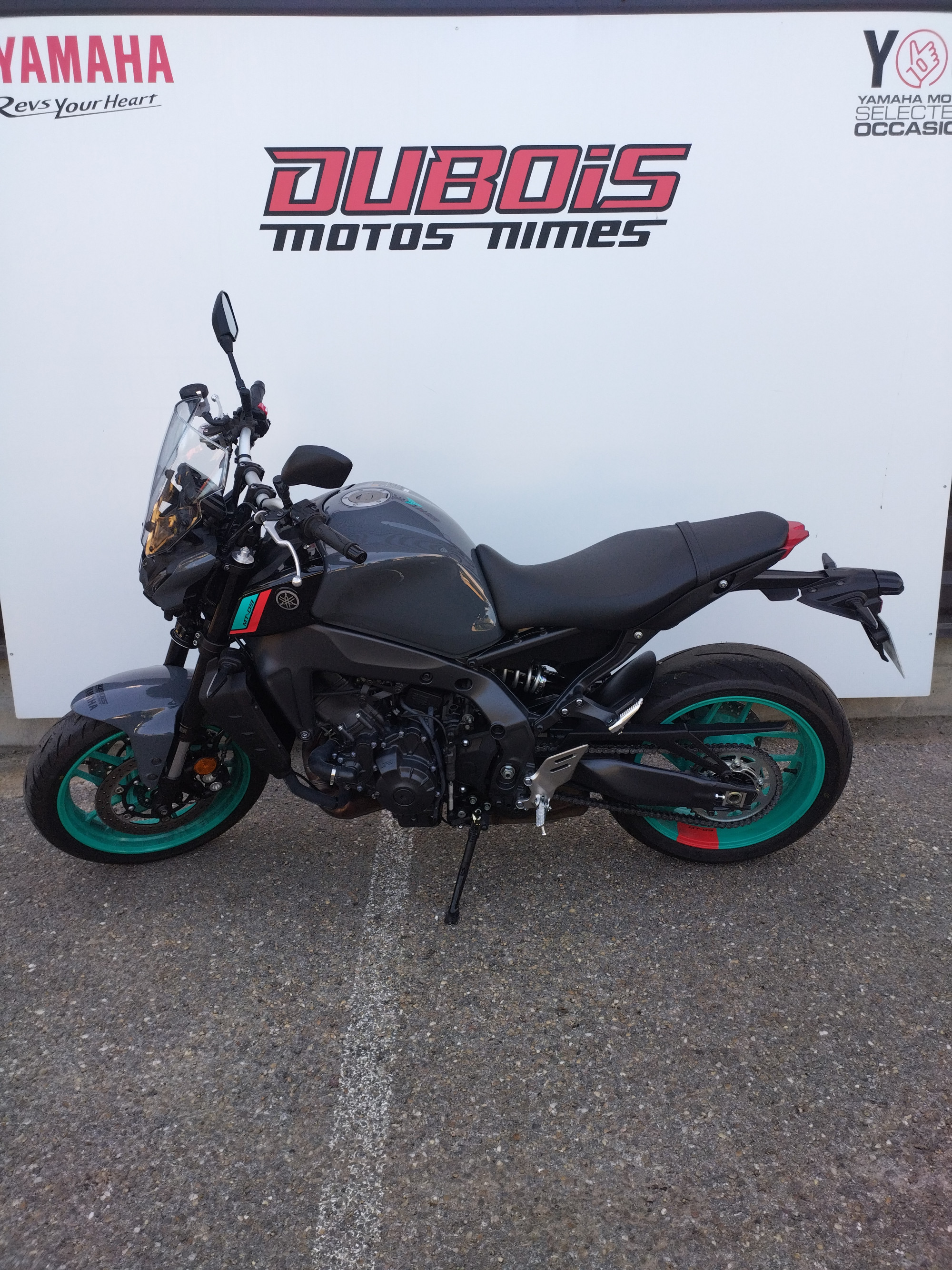 photo de YAMAHA MT-09 890 occasion de couleur  en vente   Nimes