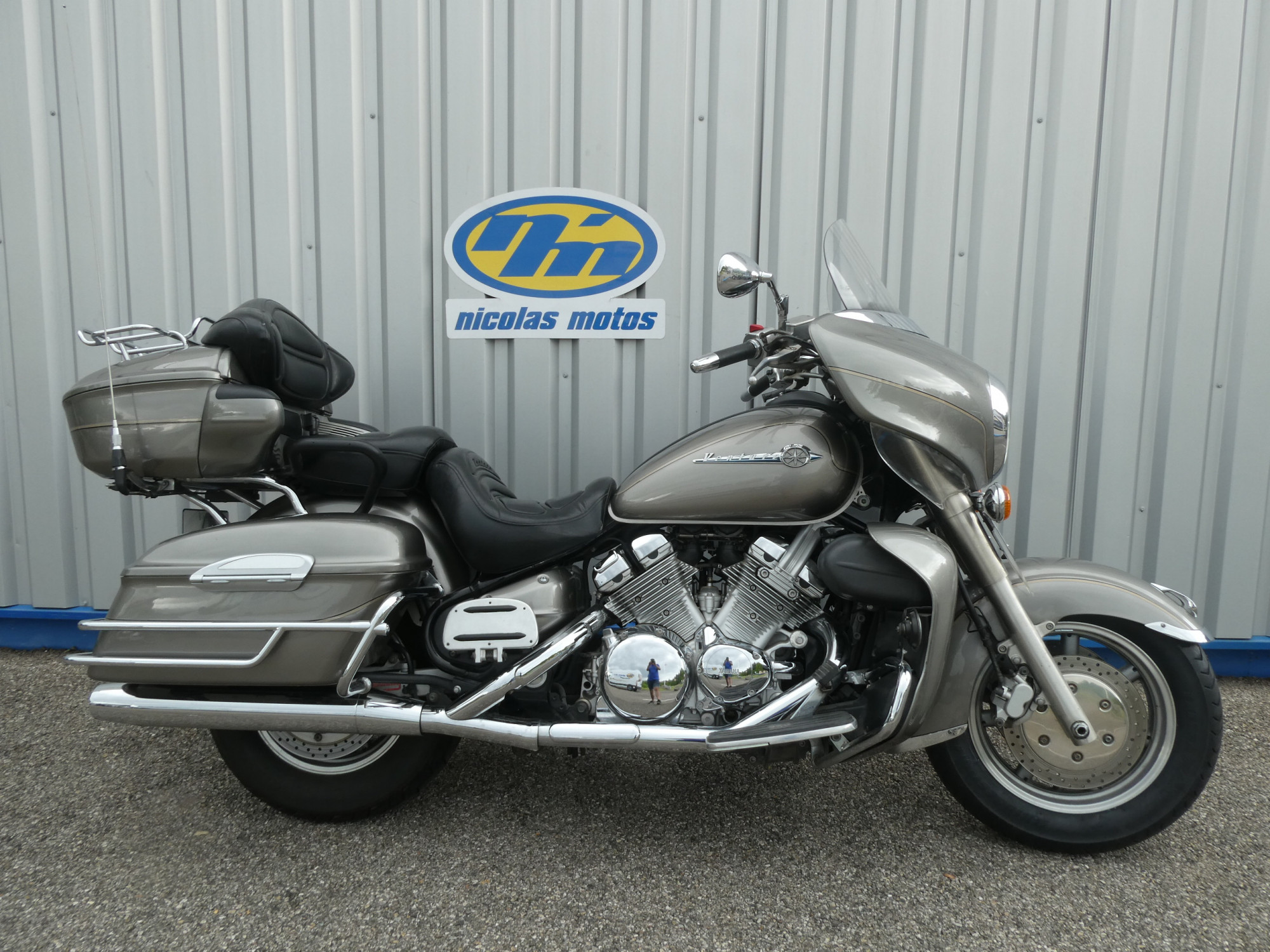 photo de YAMAHA ROYAL STAR 1300 occasion de couleur  en vente à Annonay n°3