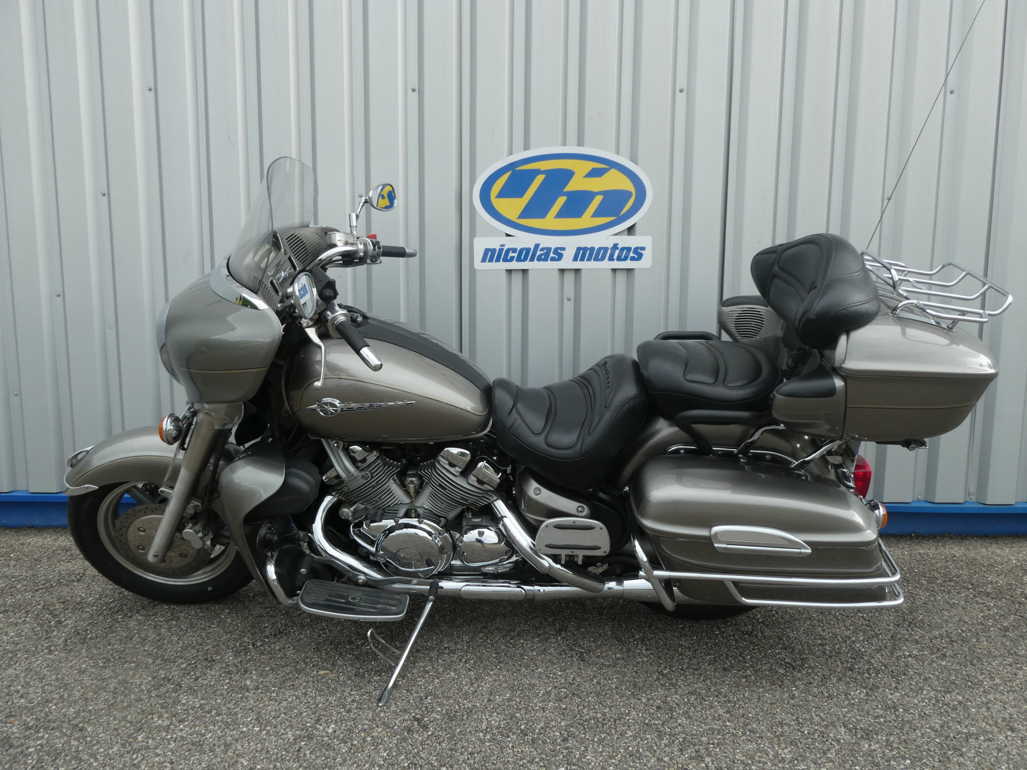 photo de YAMAHA ROYAL STAR 1300 occasion de couleur  en vente à Annonay n°1