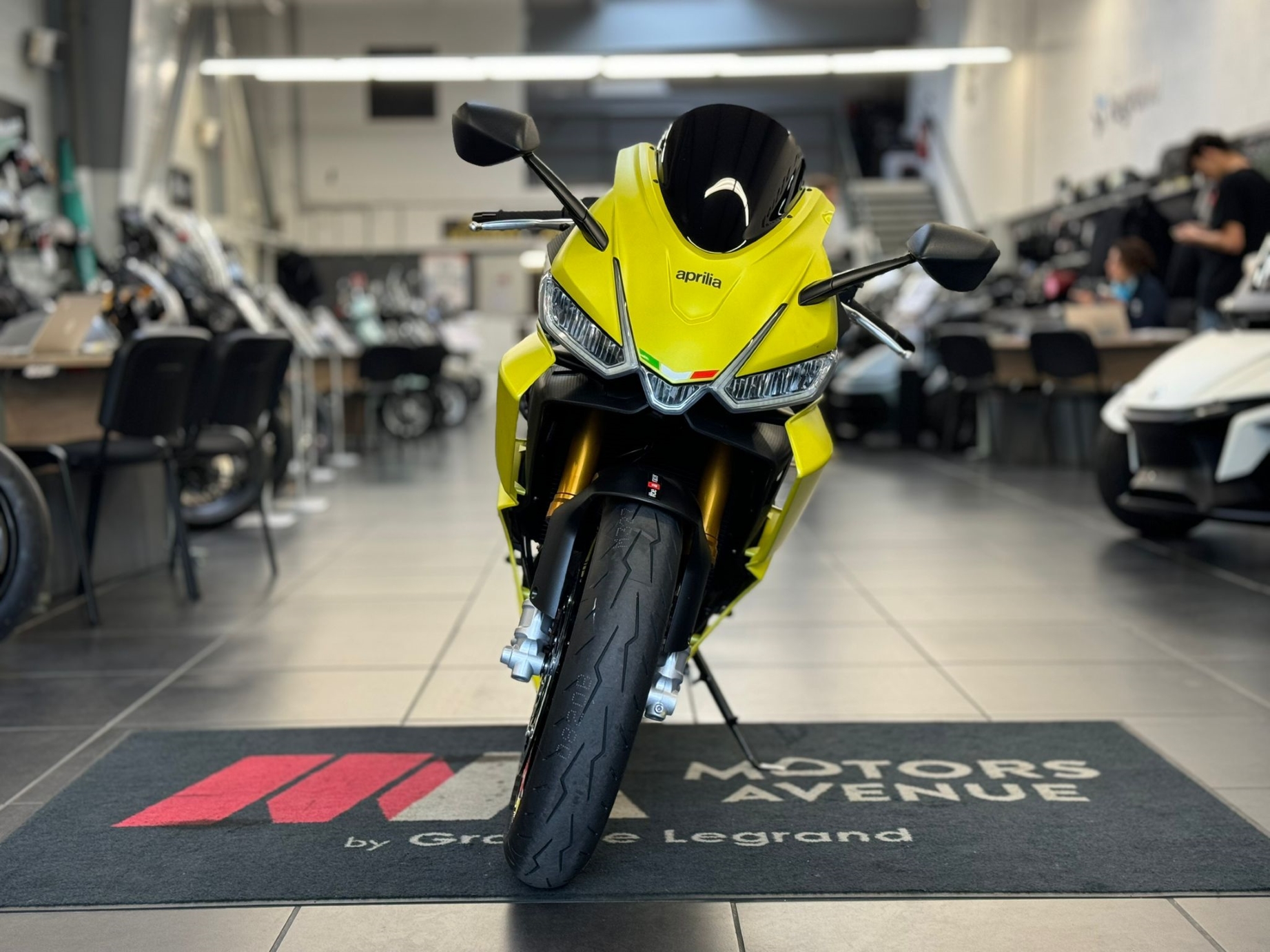 photo de APRILIA RS 660 35KW 660 occasion de couleur  en vente à Le Mans n°2