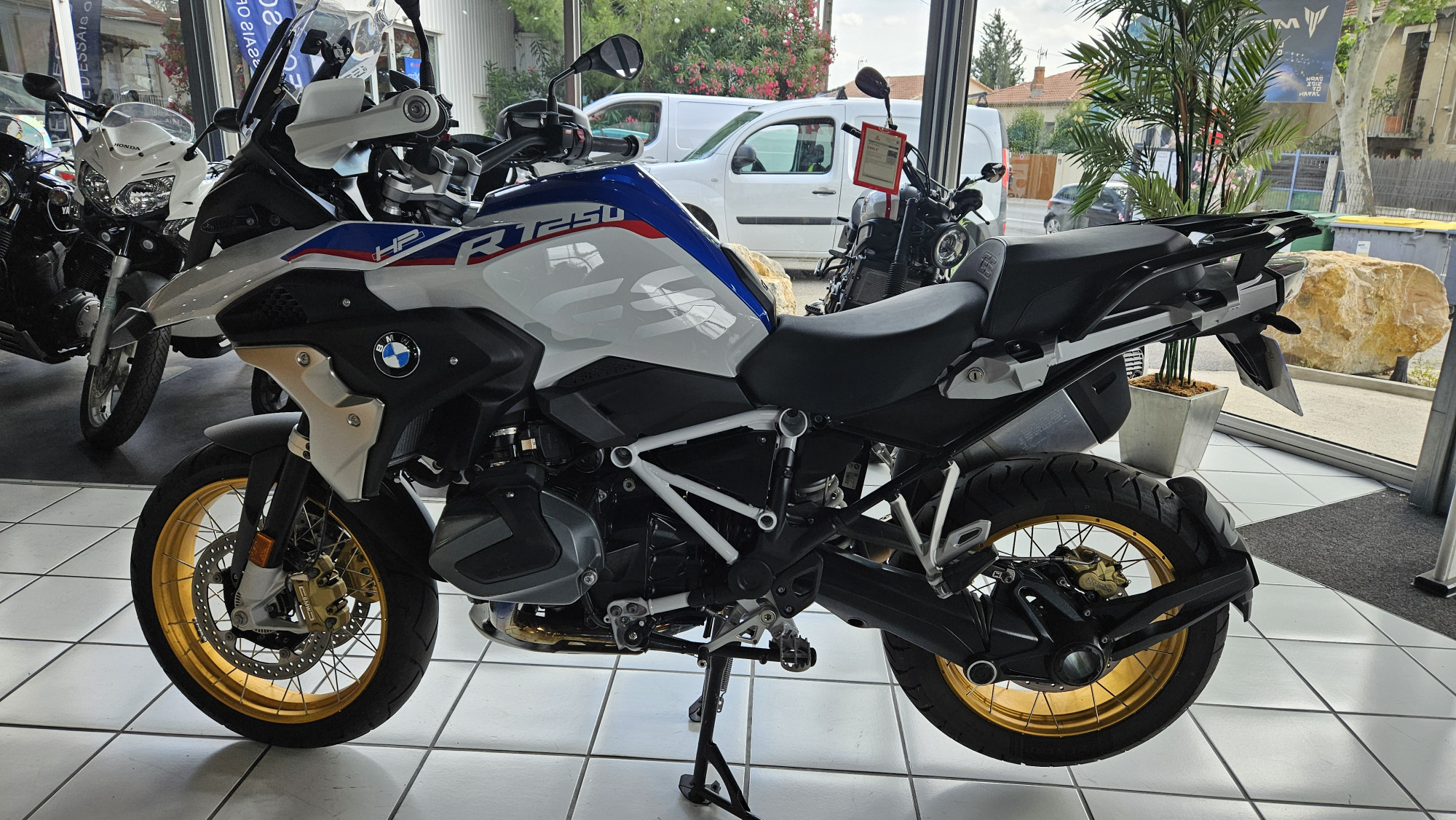 photo de BMW R 1250 GS 1250 occasion de couleur  en vente à Beziers n°1