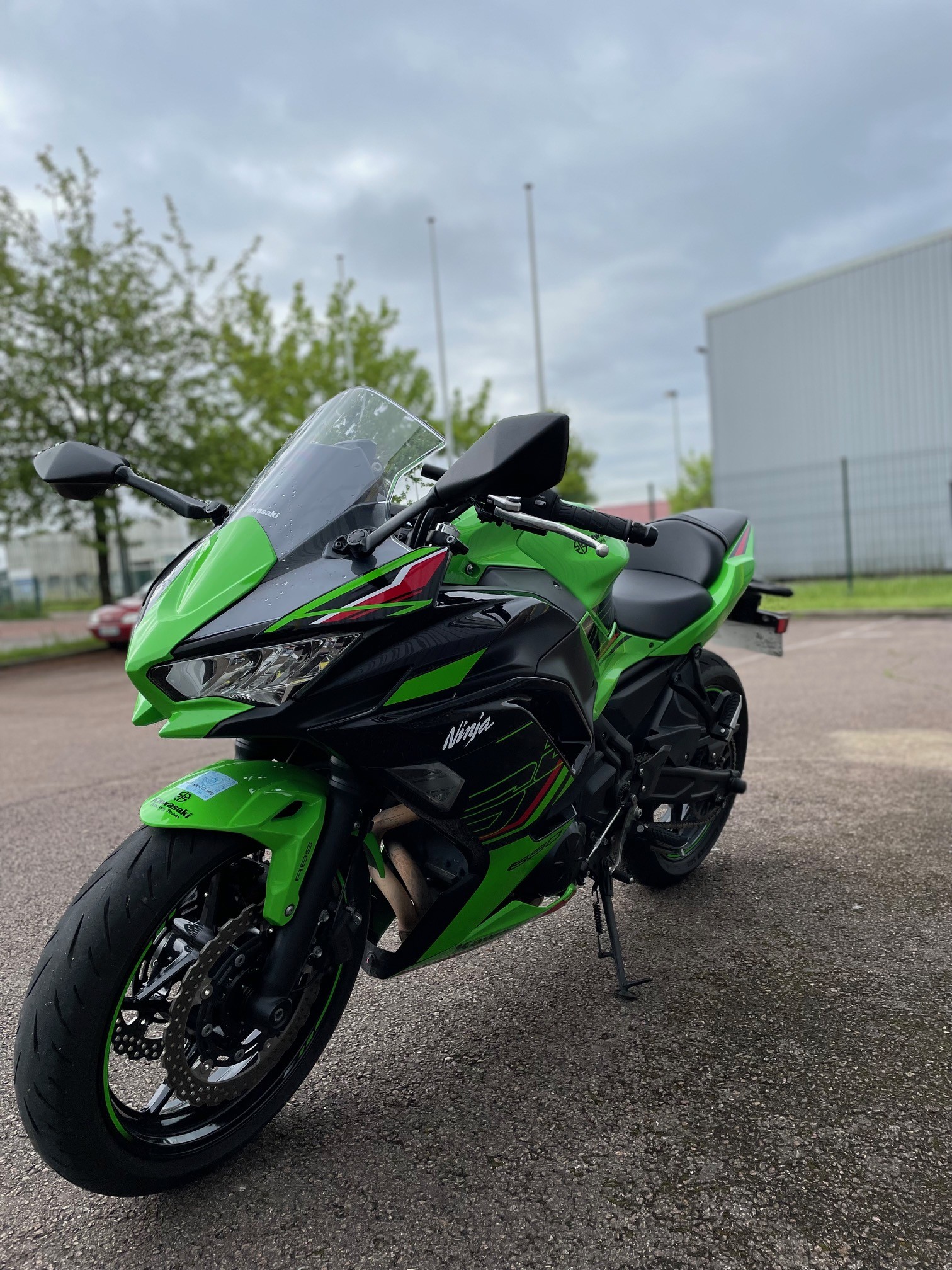 photo de KAWASAKI NINJA 650 649 occasion de couleur  en vente à Varennes Vauzelles n°3