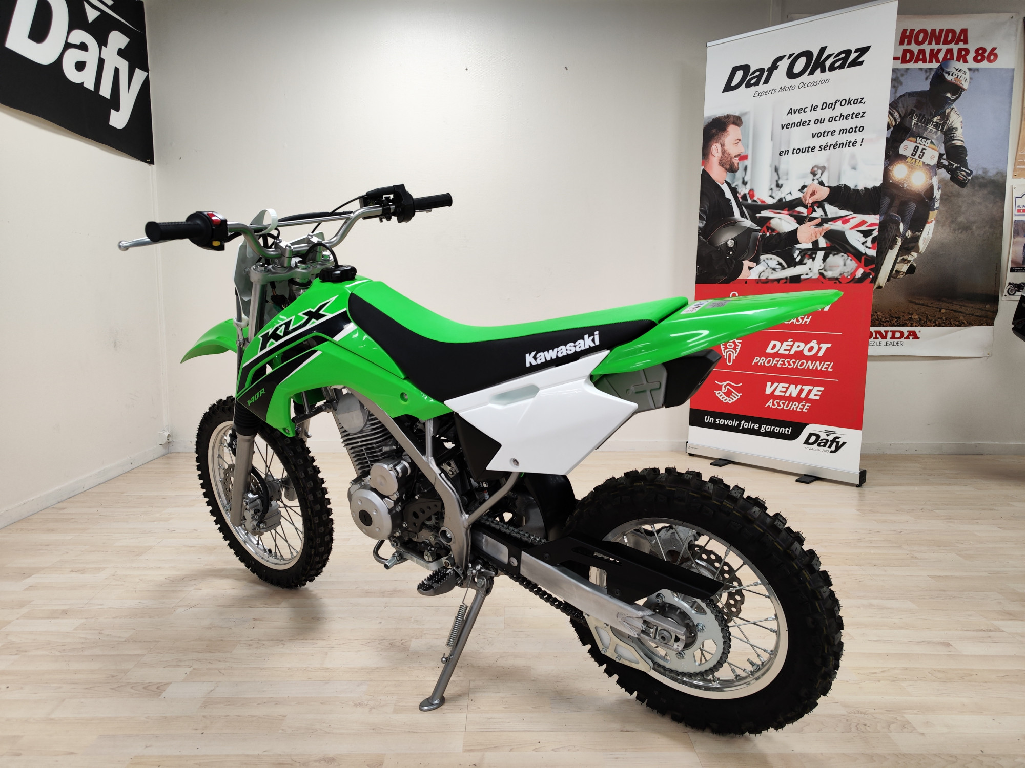 photo de KAWASAKI KLX-R 140 occasion de couleur  en vente   Champniers