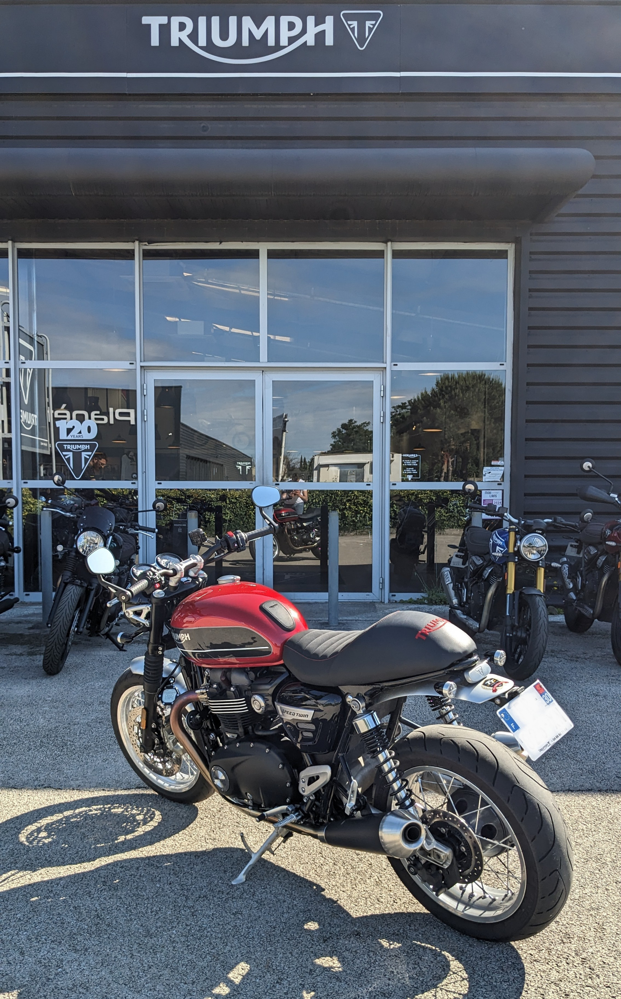 photo de TRIUMPH SPEED TWIN 1200 1200 occasion de couleur  en vente à Nimes n°2