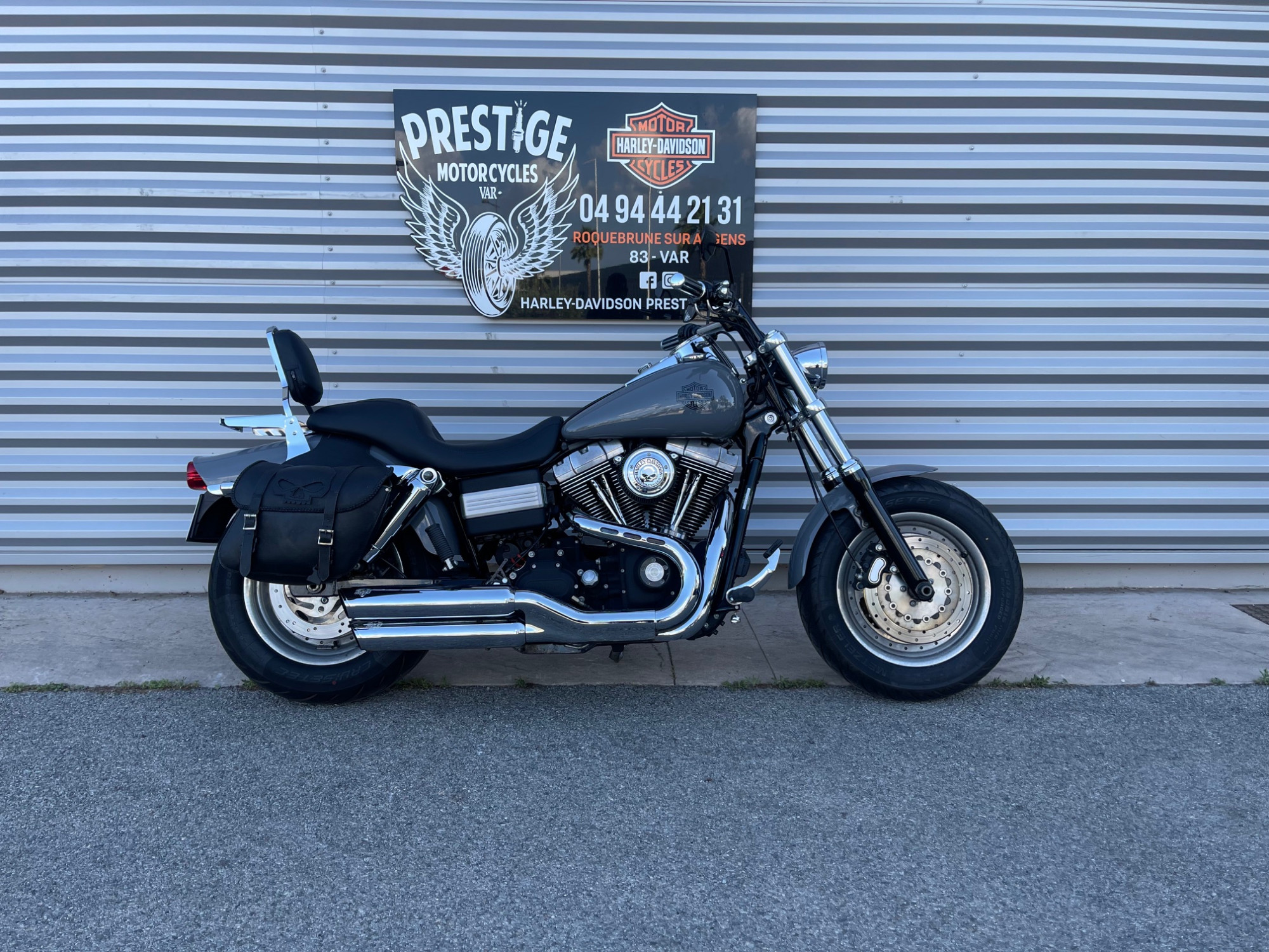 photo de HARLEY DAVIDSON DYNA FAT BOB 1584 1584 occasion de couleur  en vente   Roquebrune Sur Argens