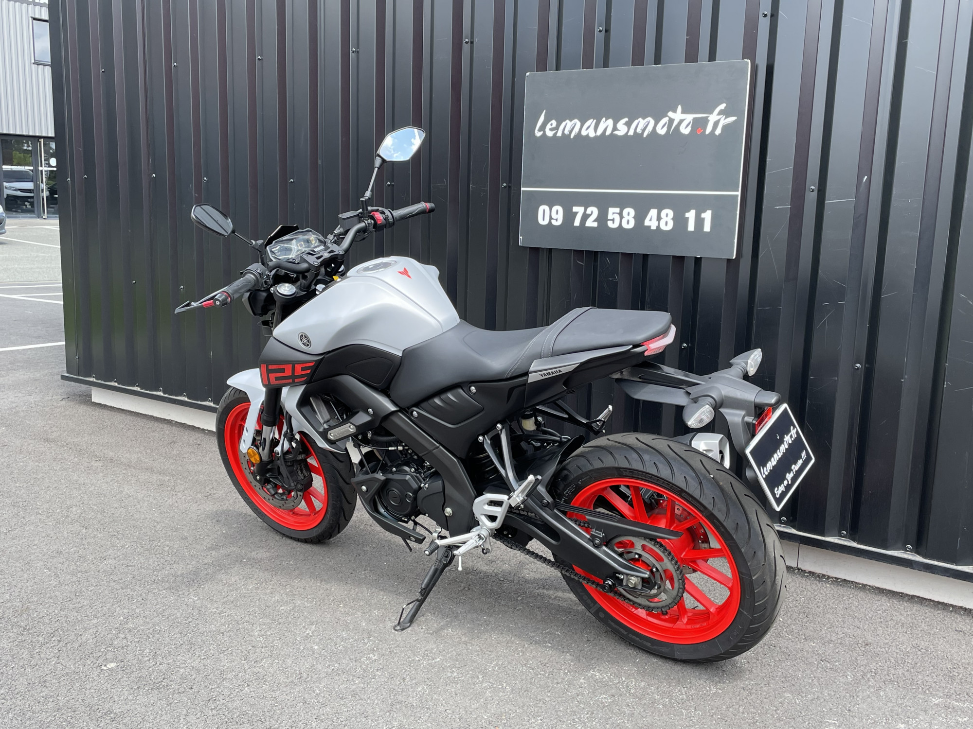 photo de YAMAHA MT-125 ABS 125 occasion de couleur  en vente   Ruaudin