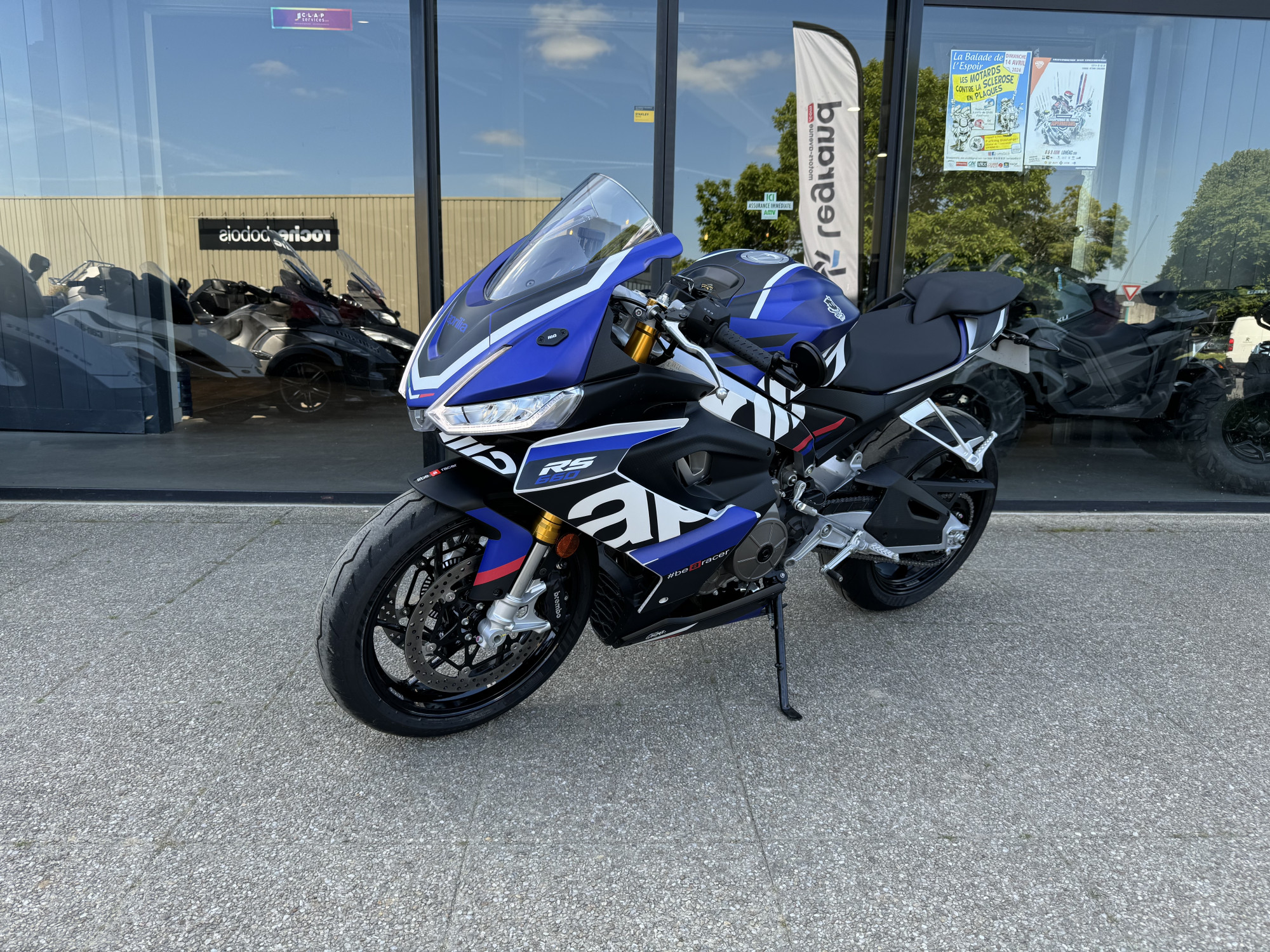 photo de APRILIA RS 660 A2 660 occasion de couleur  en vente à La Chapelle Des Fougeretz n°3