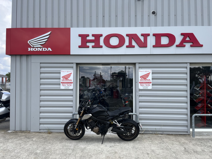 photo de HONDA CB650R 650 occasion de couleur  en vente à Le Mans n°2