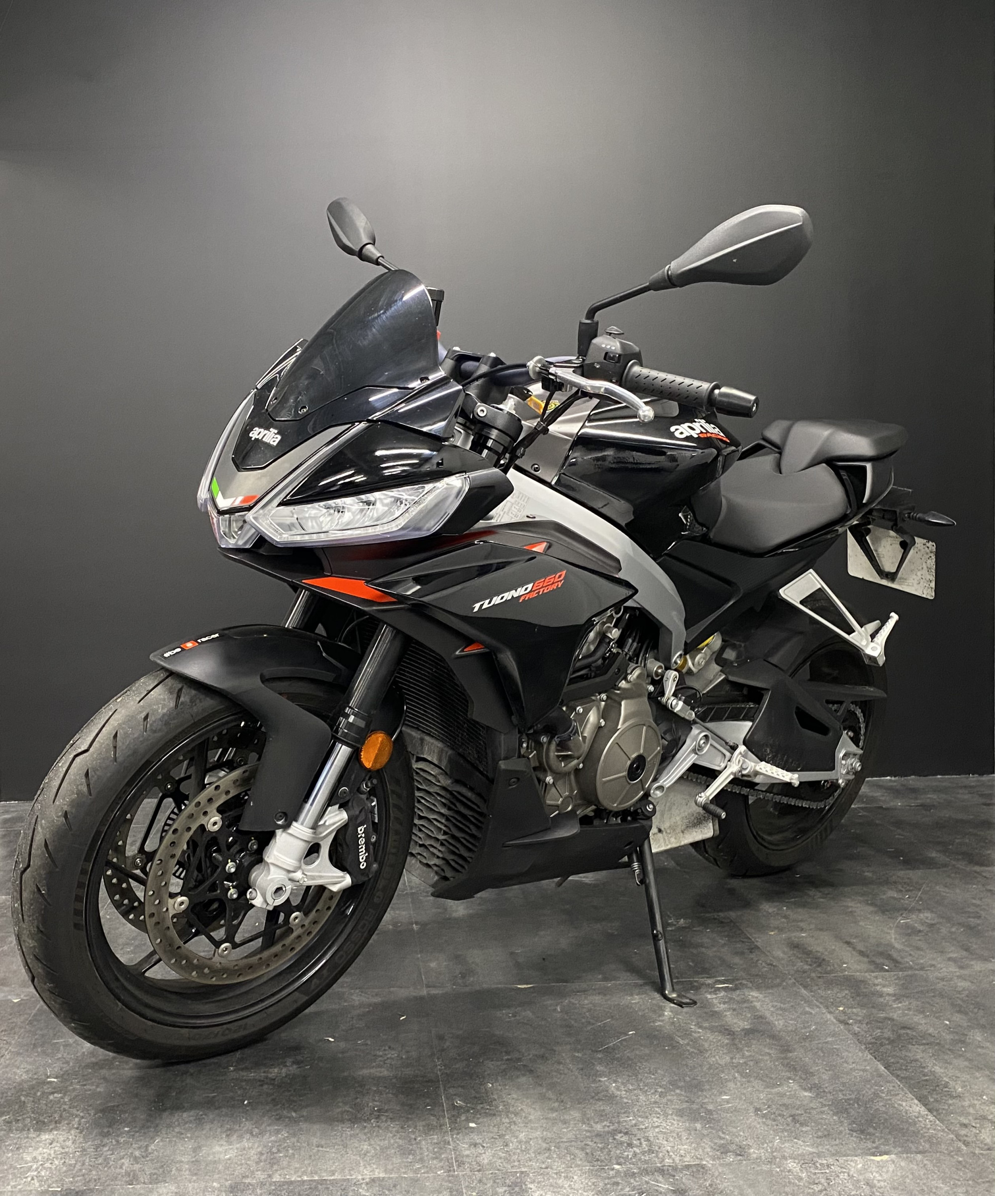 photo de APRILIA TUONO 660 FACTORY 660 occasion de couleur  en vente à Merignac n°3