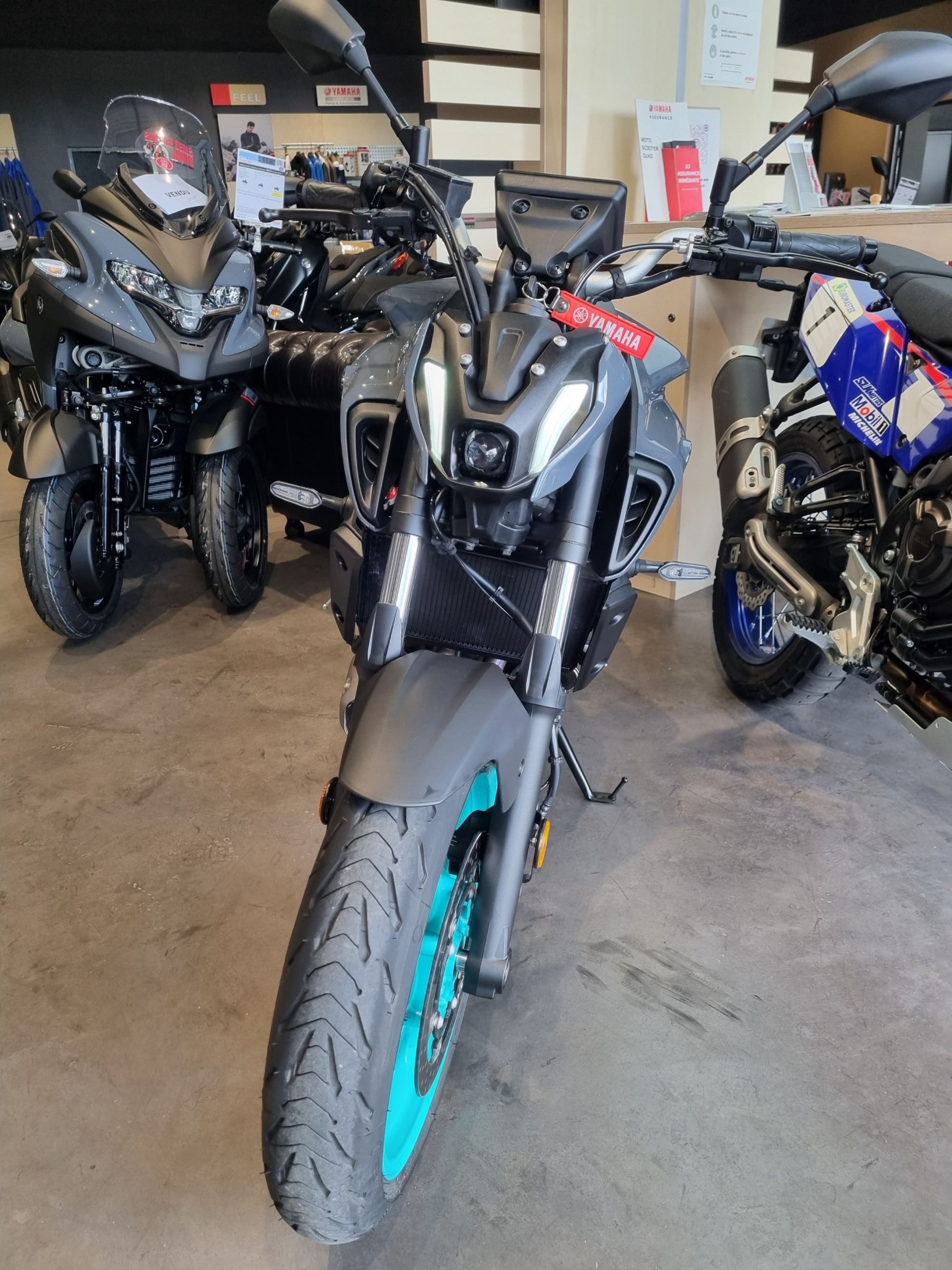 photo de YAMAHA MT-07 (47.5CV) 695 occasion de couleur  en vente à Nemours n°2