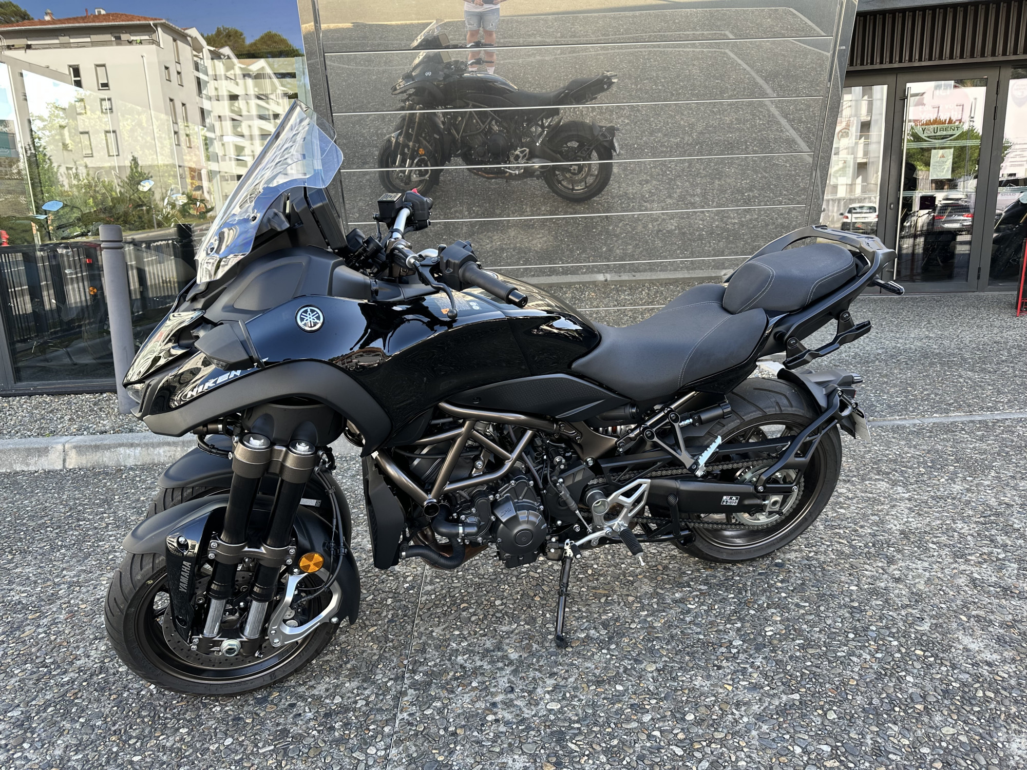 photo de YAMAHA NIKEN 850 GT 850 occasion de couleur  en vente à Anglet n°3