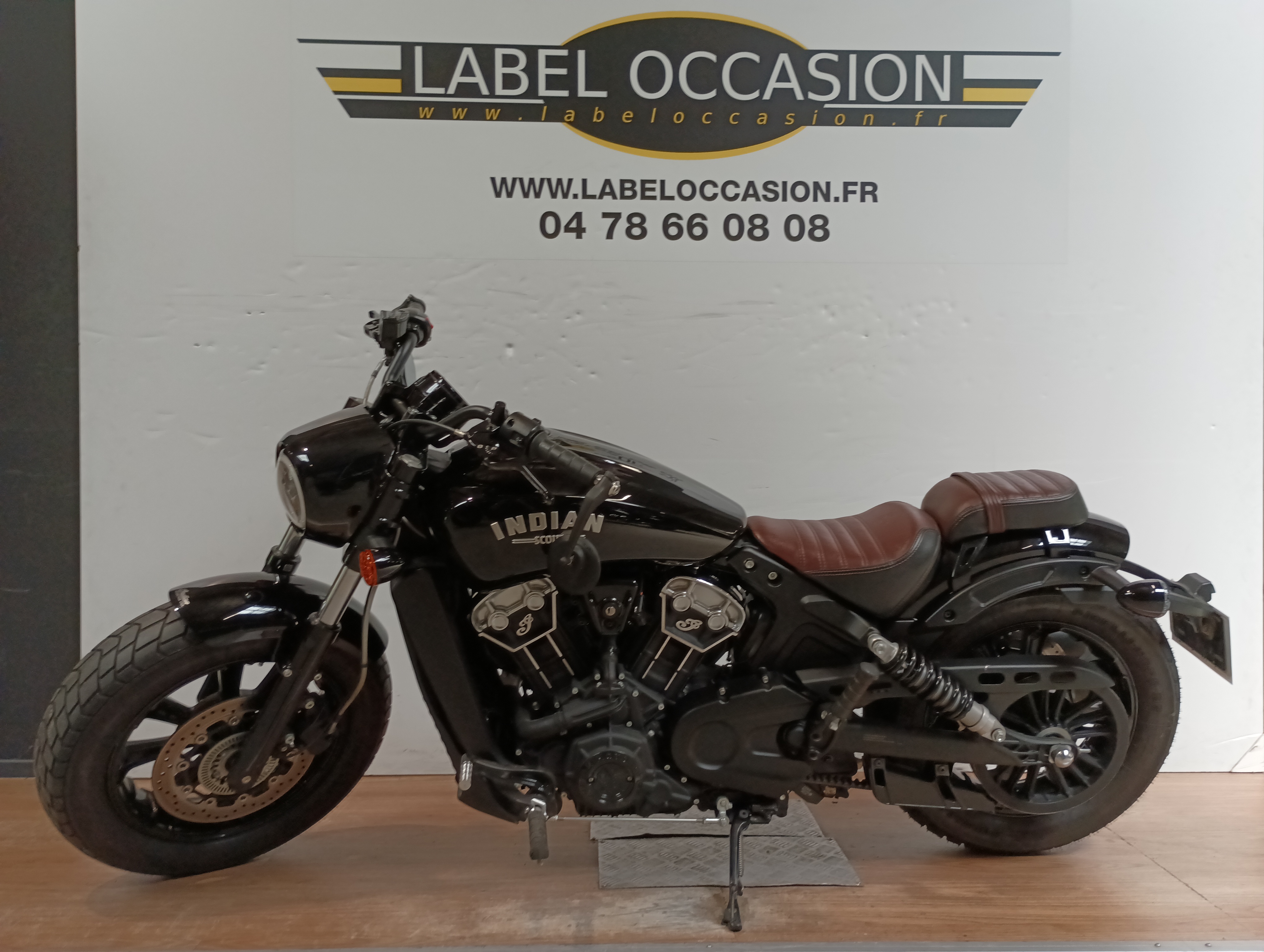 photo de INDIAN SCOUT BOBBER 1200 occasion de couleur  en vente   Limonest