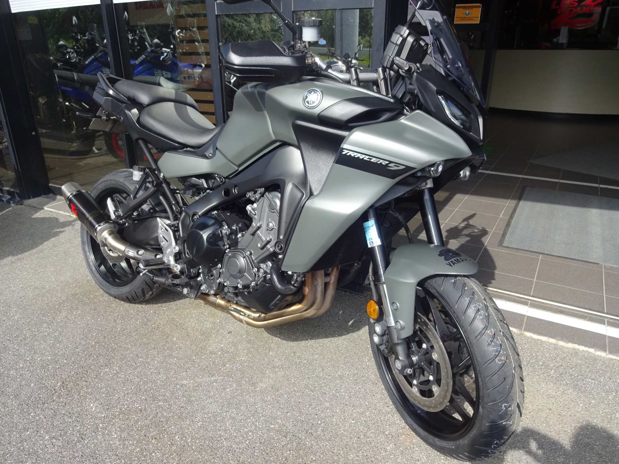 photo de YAMAHA TRACER 9 900 occasion de couleur  en vente à Roissy En France n°3