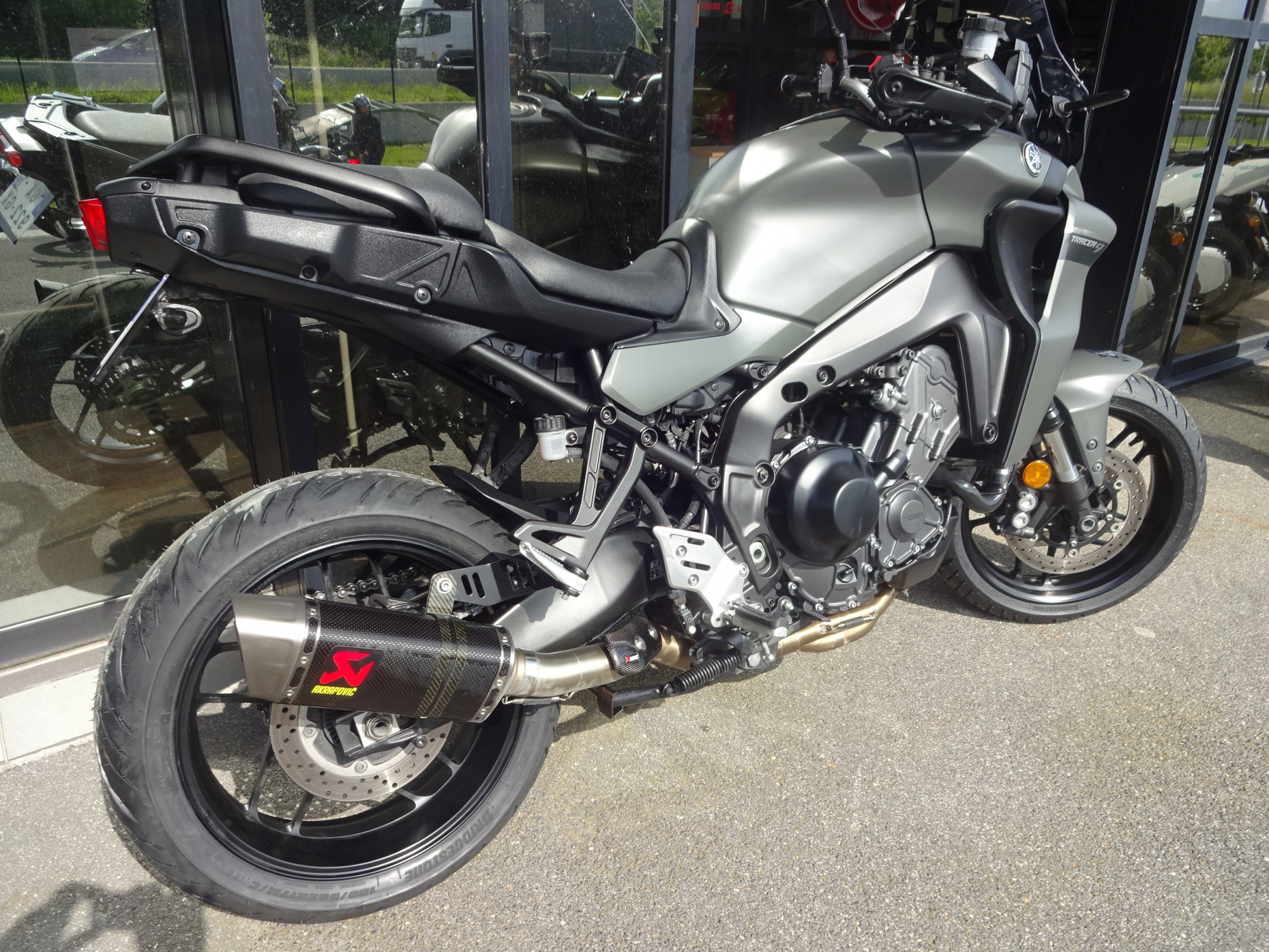 photo de YAMAHA TRACER 9 900 occasion de couleur  en vente à Roissy En France n°2