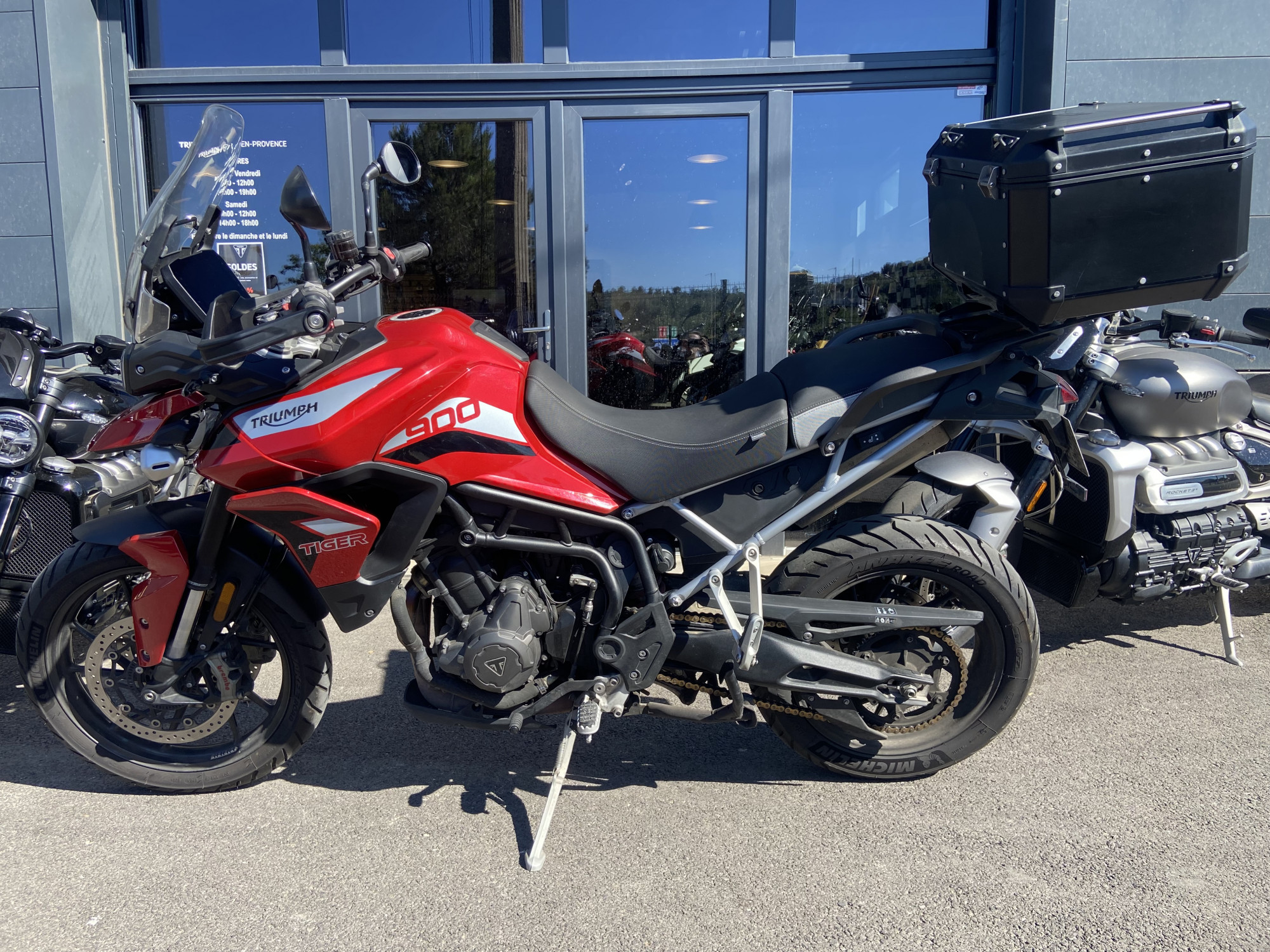 photo de TRIUMPH TIGER 900 GT PRO 900 occasion de couleur  en vente à Septemes Les Vallons n°2