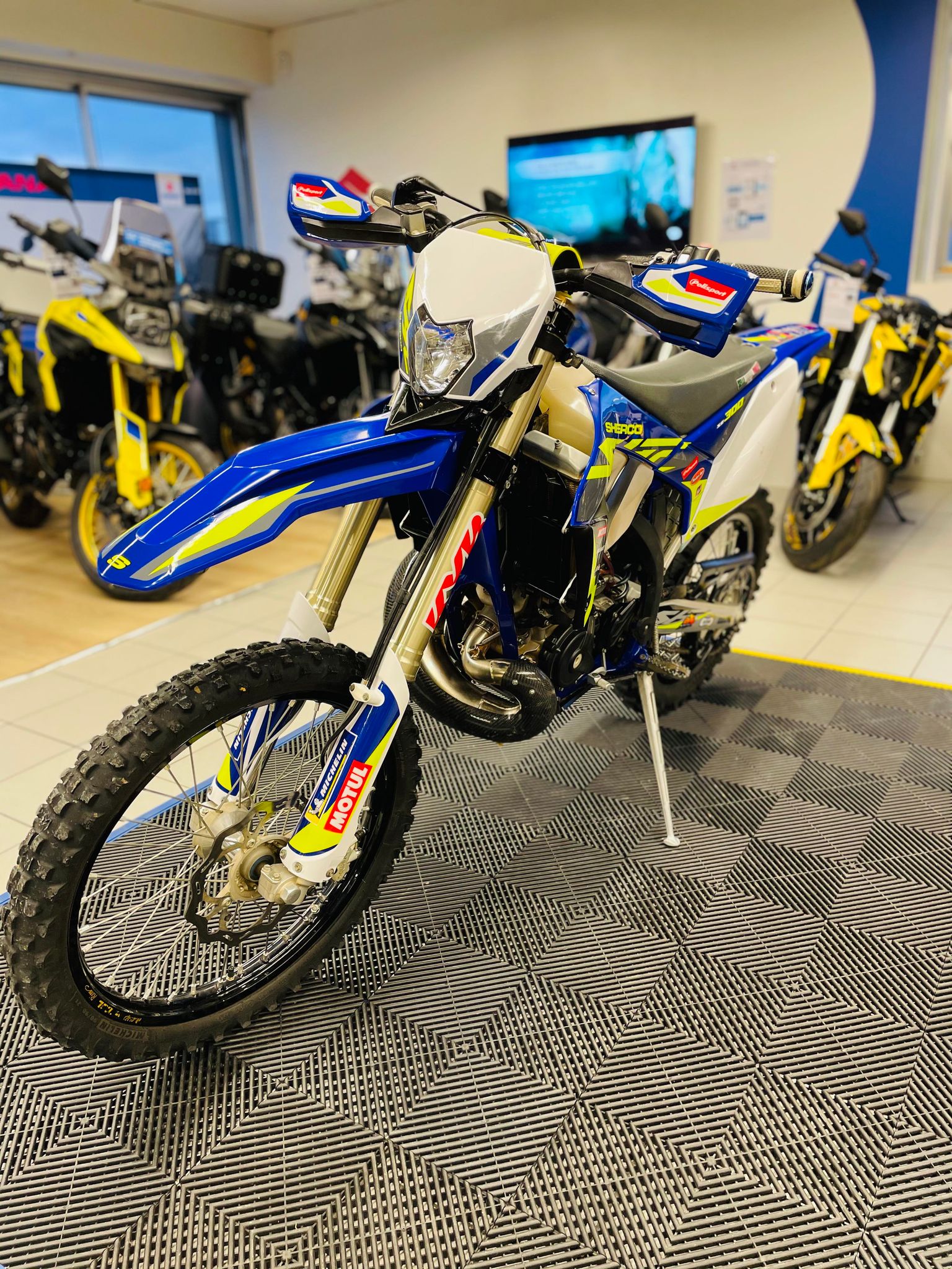 photo de SHERCO 300 SE-R 300 occasion de couleur  en vente à Fixin n°2