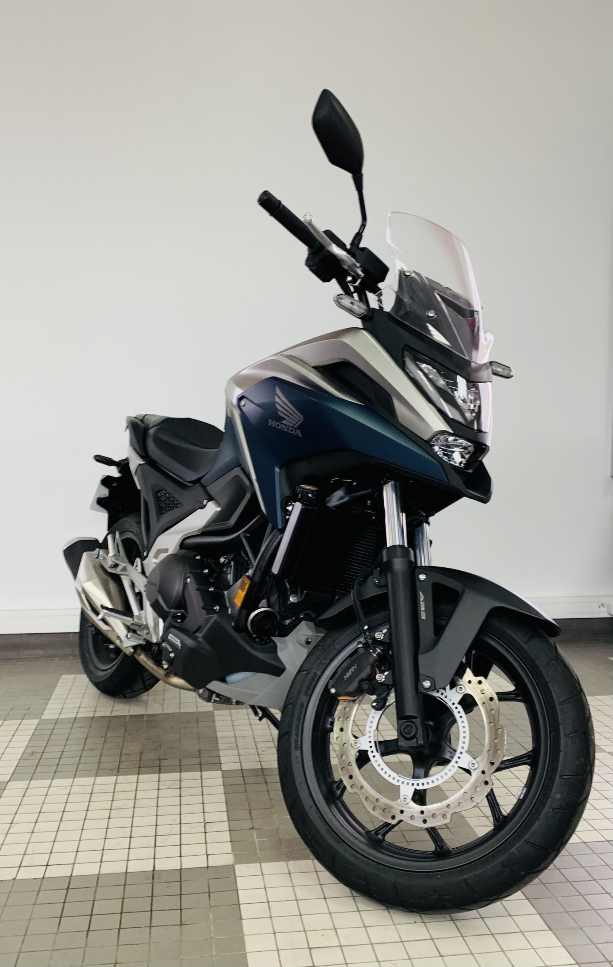 photo de HONDA NC 750 X 750 occasion de couleur  en vente à Melun n°2