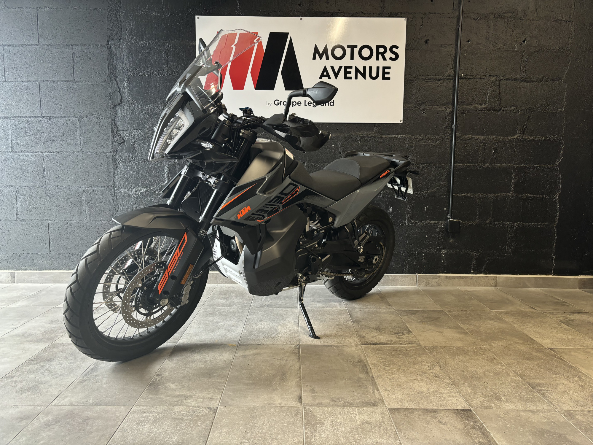 photo de KTM 890 ADVENTURE 890 occasion de couleur  en vente à Tours n°3