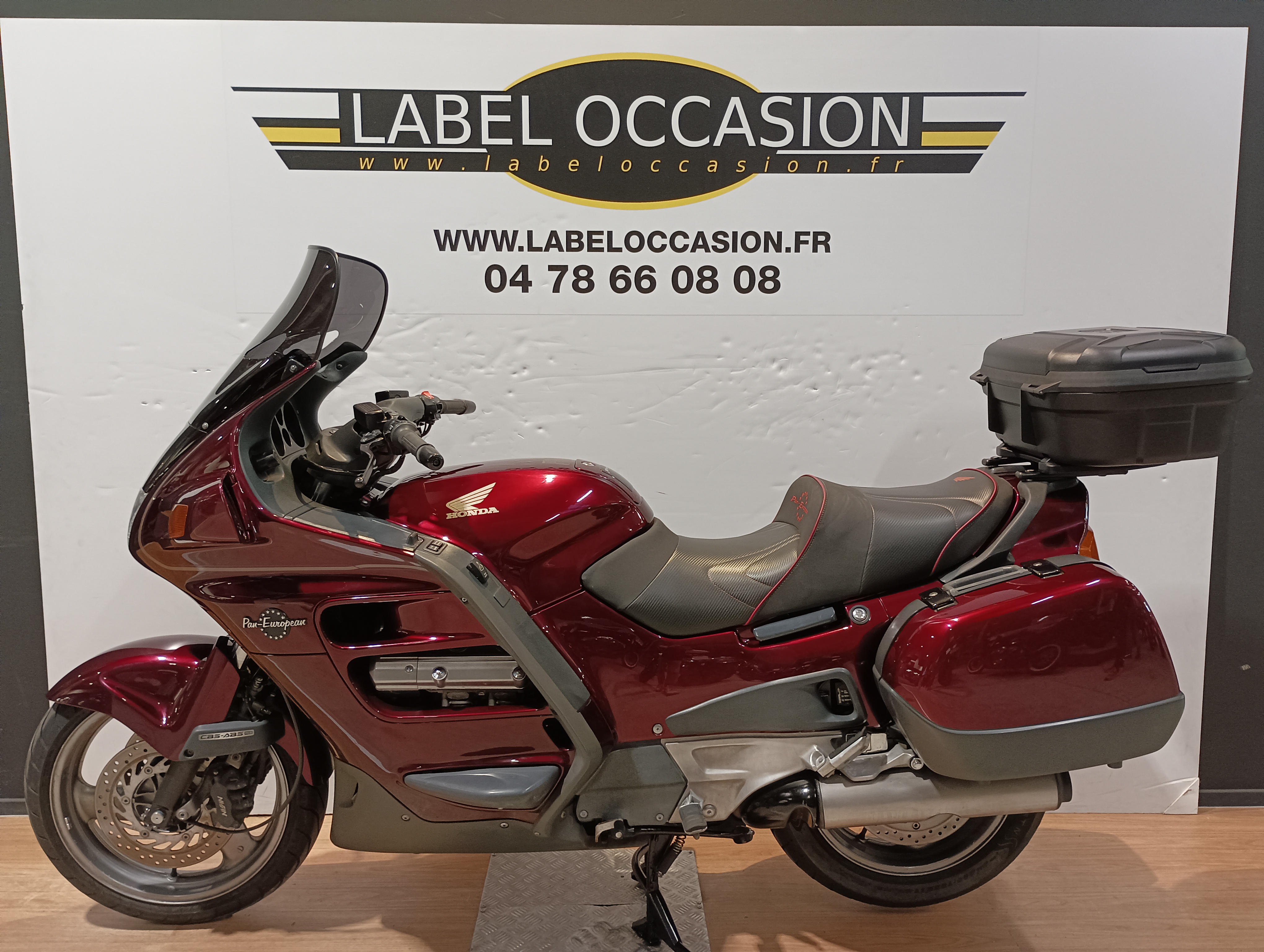 photo de HONDA PAN-EUROPEAN 1100 occasion de couleur  en vente   Limonest