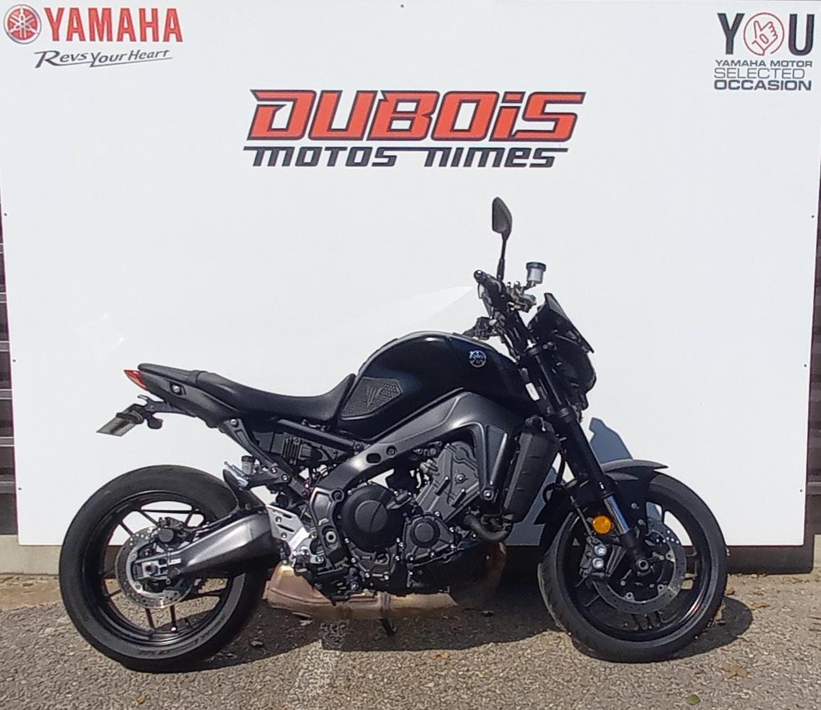 photo de YAMAHA MT-09 850 occasion de couleur  en vente à Nimes n°2