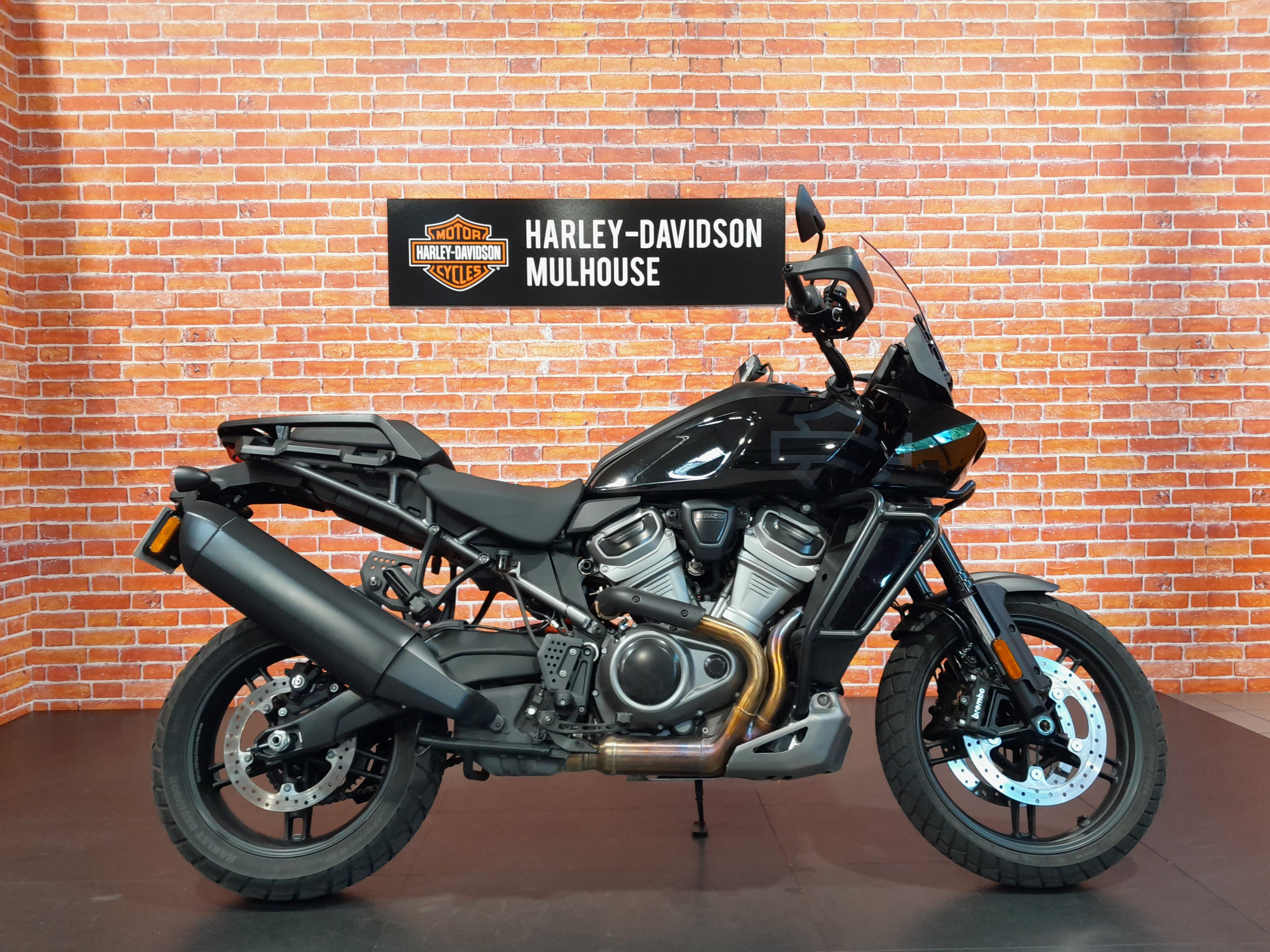 photo de HARLEY DAVIDSON ADVENTURE PAN AMERICA 1250 1250 occasion de couleur  en vente à Sausheim n°2