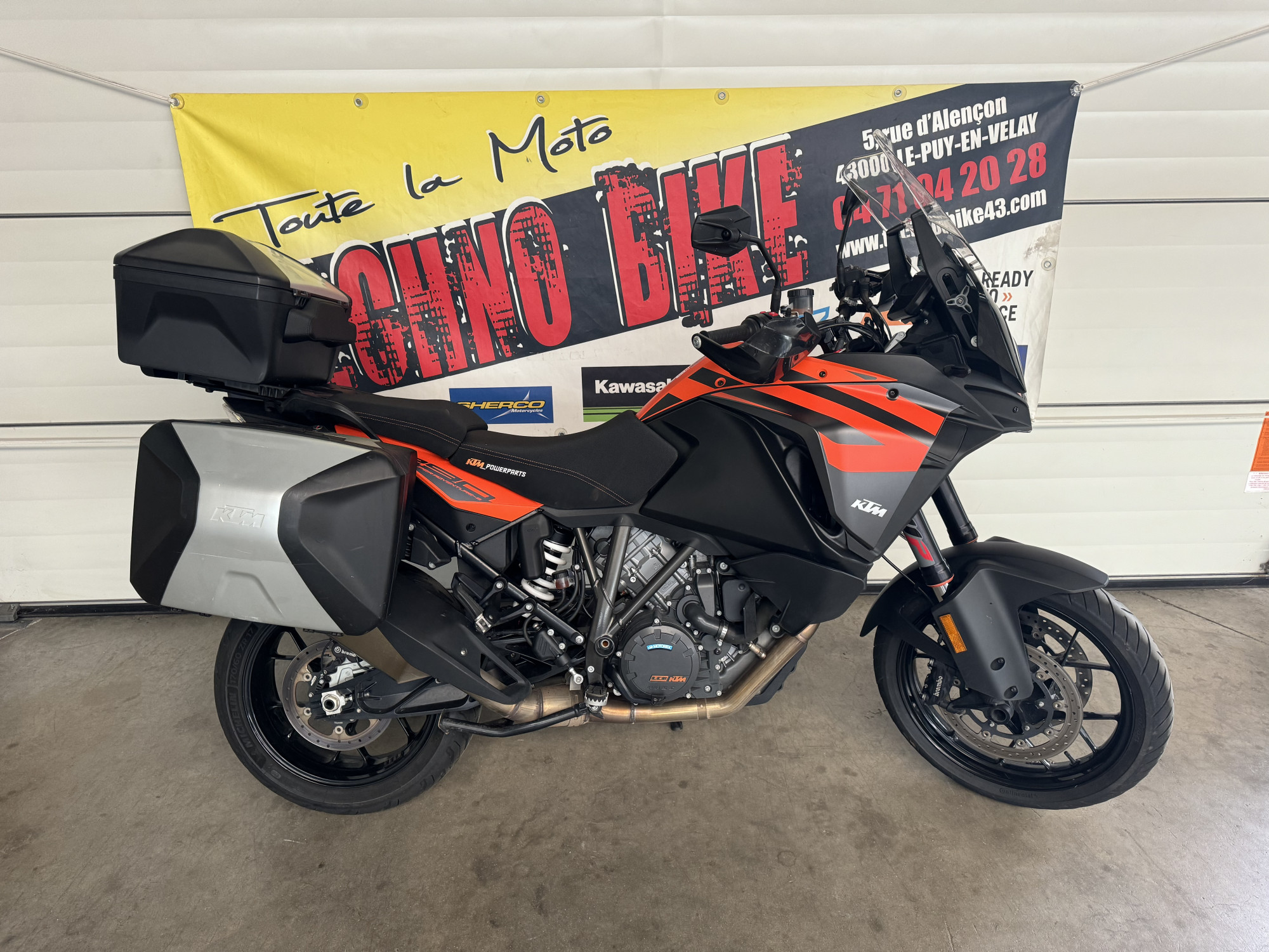 photo de KTM 1290 ADVENTURE S 1290 occasion de couleur  en vente à St Germain Laprade n°2