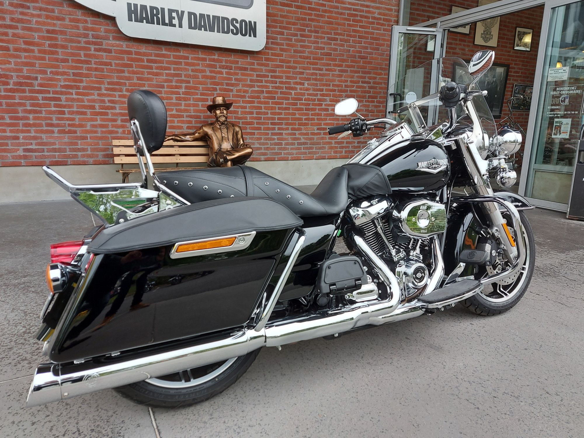 photo de HARLEY DAVIDSON TOURING ROAD KING 1745 CLASSIC 1745 occasion de couleur  en vente à Villiers Sur Marne n°2